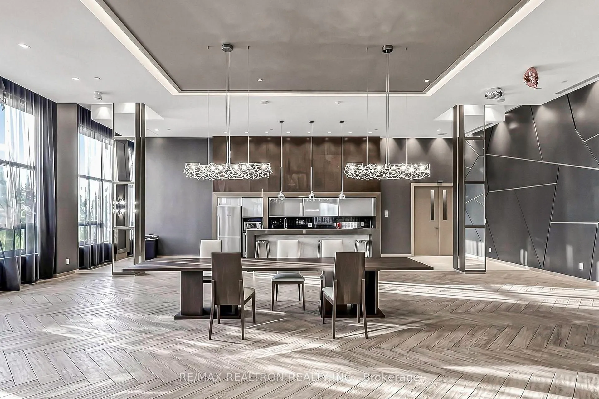 Photo 22 of Unit 1707, 18 Uptown Drive, Markham, Unionville — HOMEH
