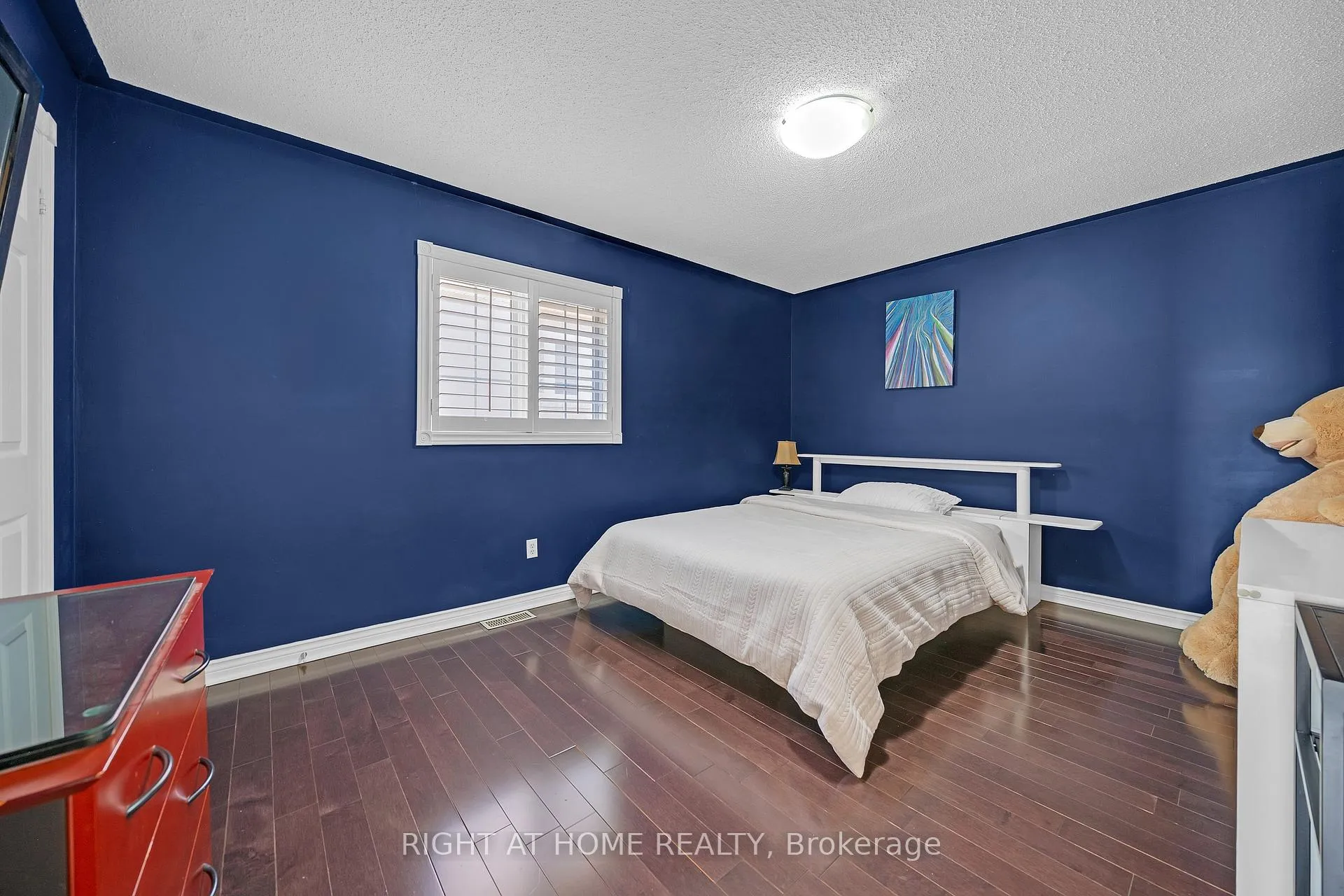 Photo 42 of 343 Bristol Road E, Mississauga, Hurontario — HOMEH