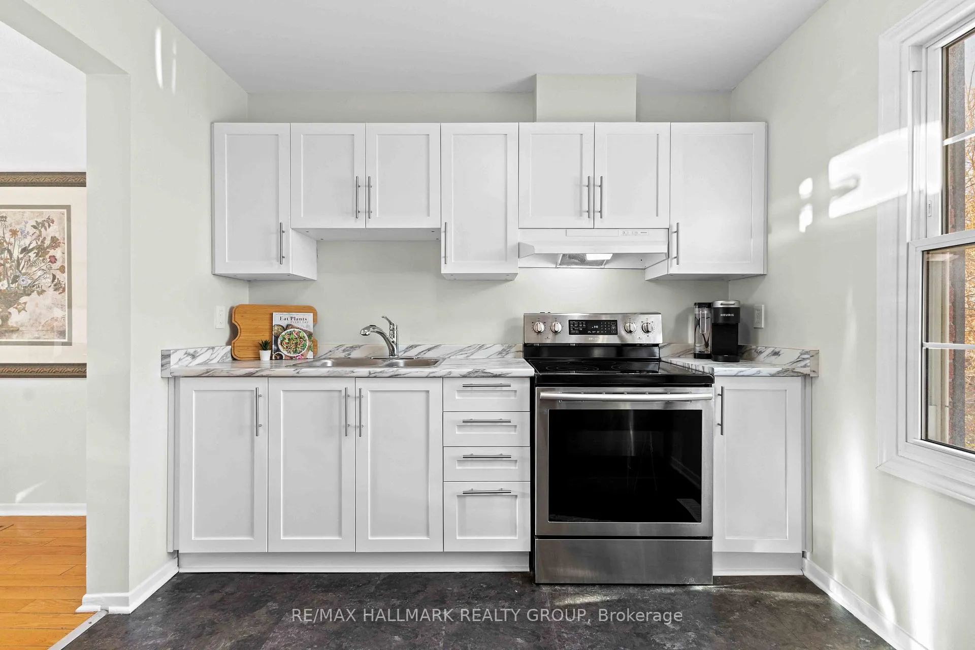 Photo 3 of Unit 11, 1160 Shillington Avenue, Ottawa, Carlington — HOMEH