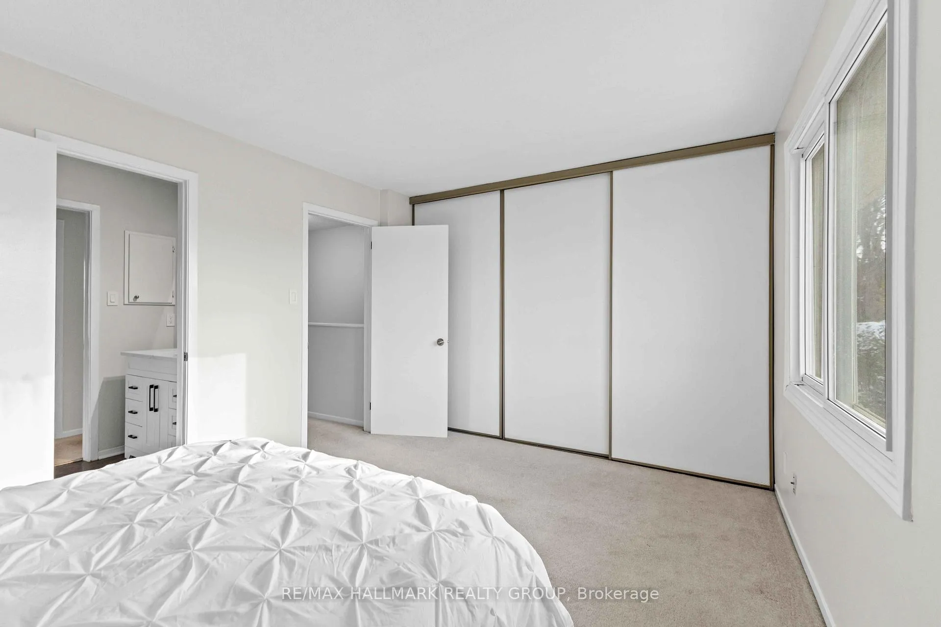 Photo 11 of Unit 11, 1160 Shillington Avenue, Ottawa, Carlington — HOMEH