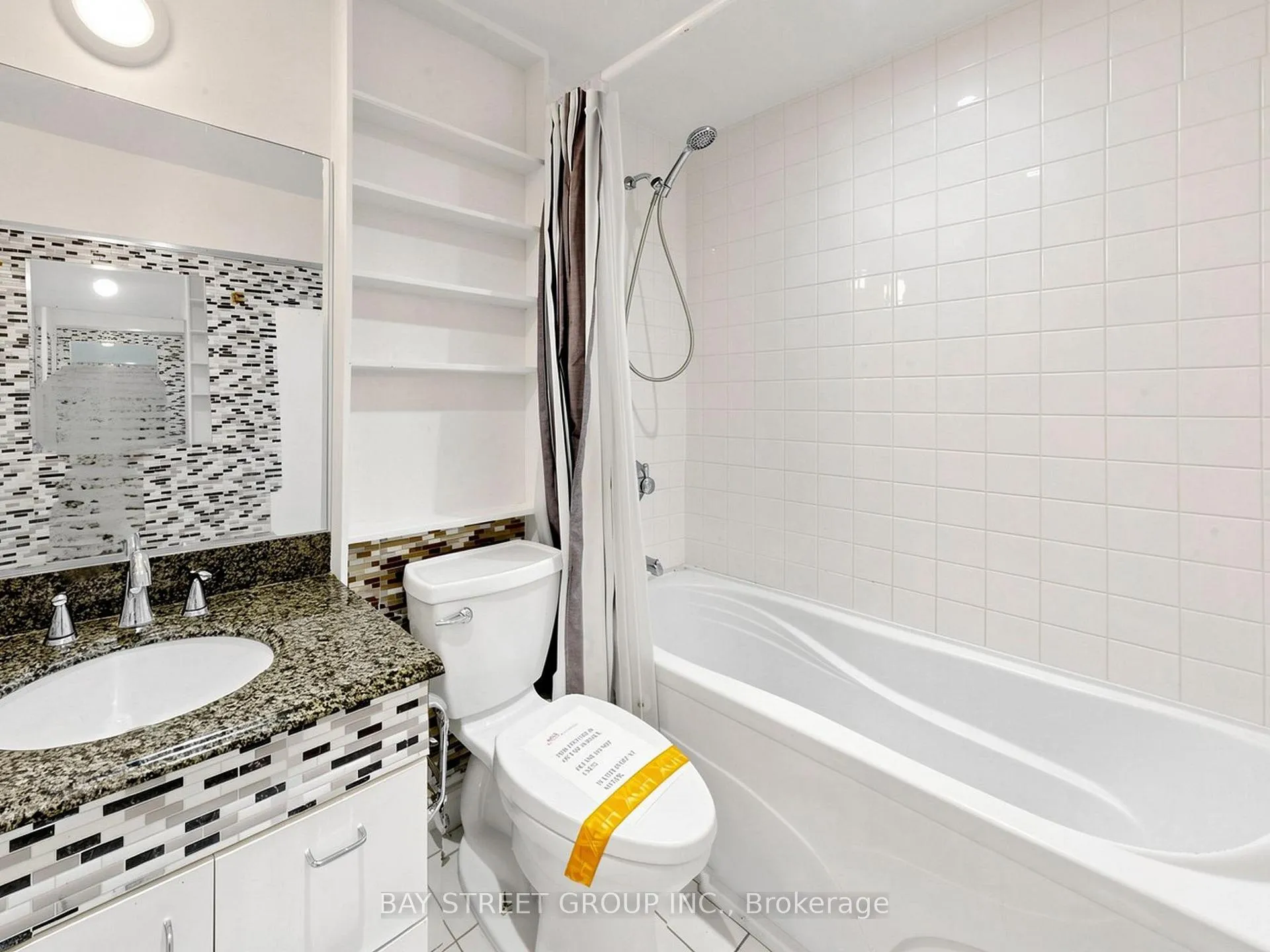 Photo 22 of 1108 Valley Court, Oshawa, Lakeview — HOMEH