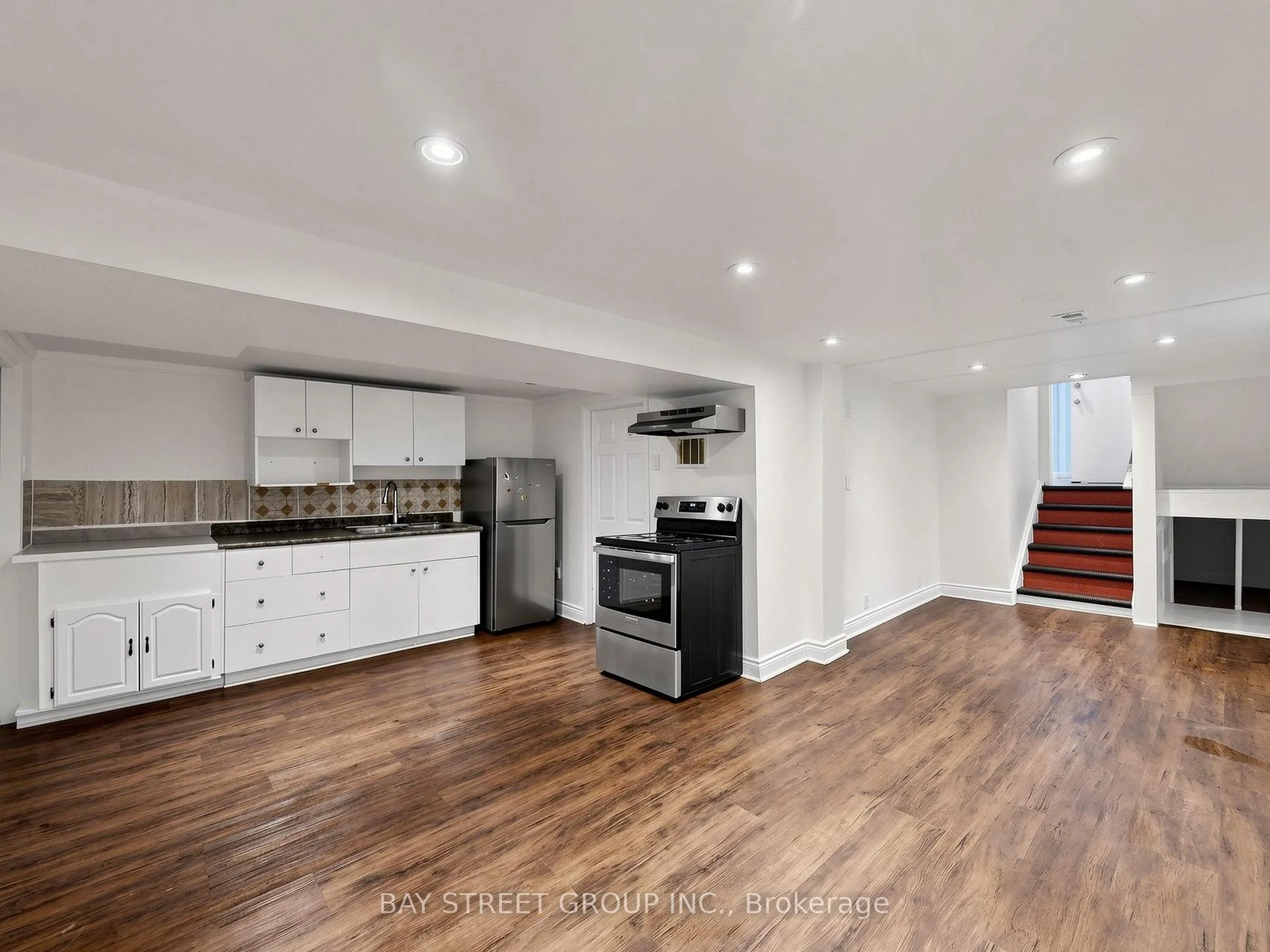Photo 28 of 1108 Valley Court, Oshawa, Lakeview — HOMEH