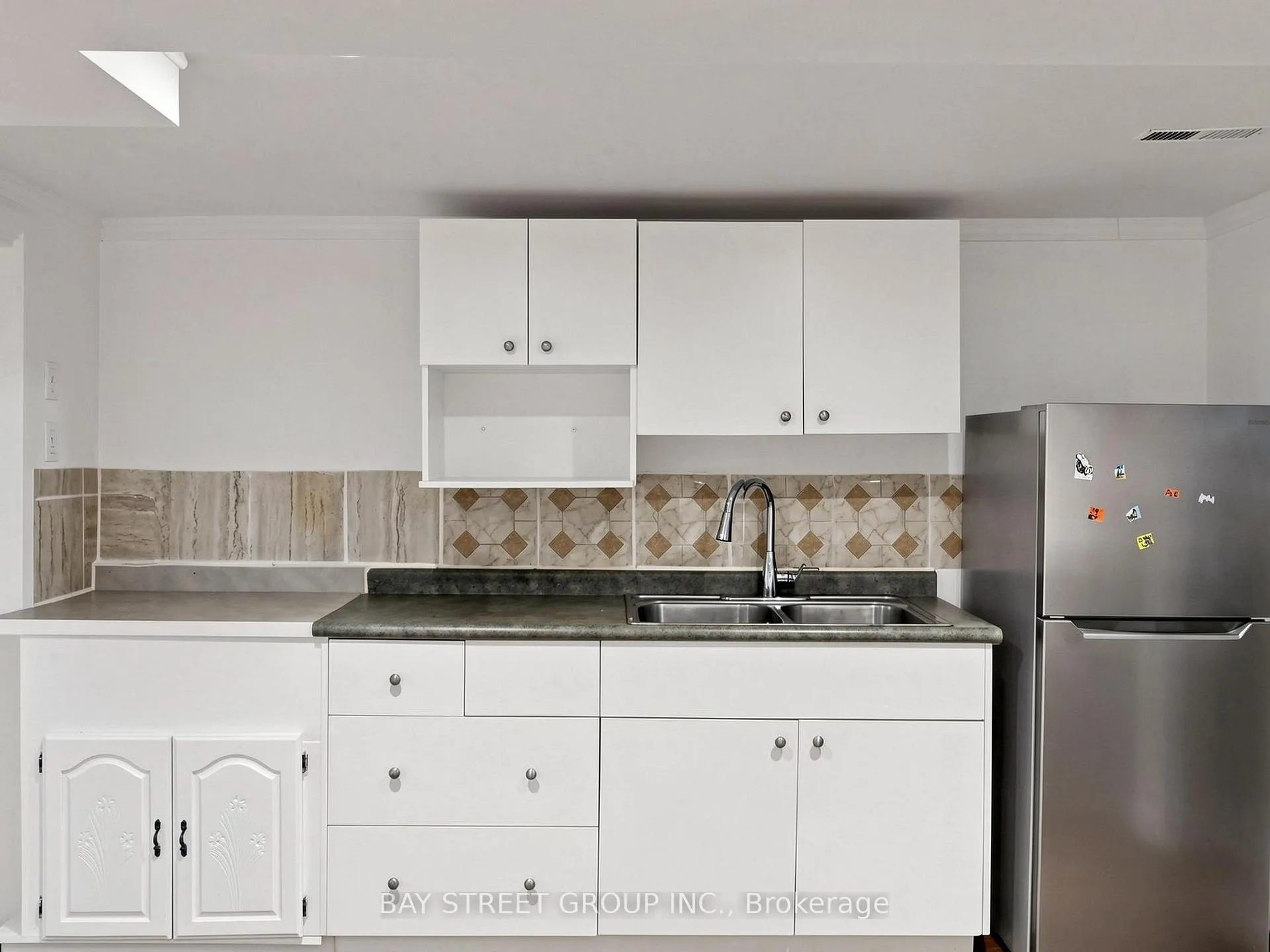Photo 31 of 1108 Valley Court, Oshawa, Lakeview — HOMEH