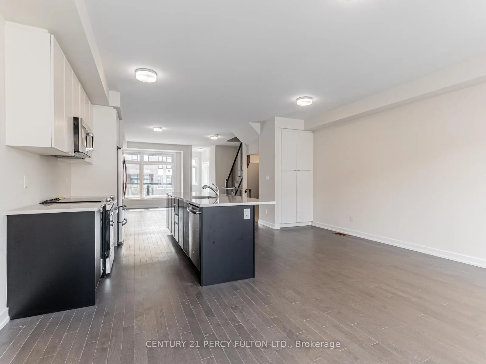 Photo 10 of 1636 Shining Star Chase, Pickering, Duffin Heights — HOMEH