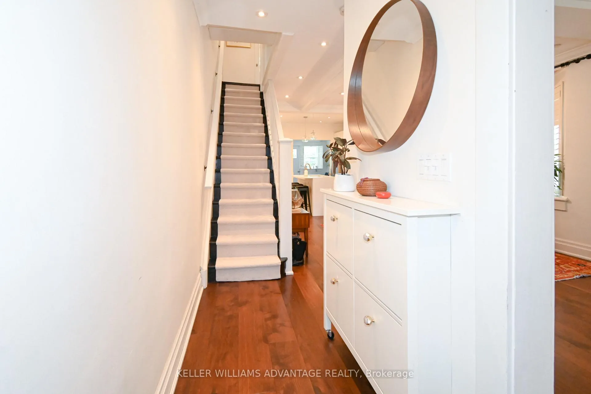 Photo 14 of 118 Rainsford Road, Toronto, The Beaches — HOMEH