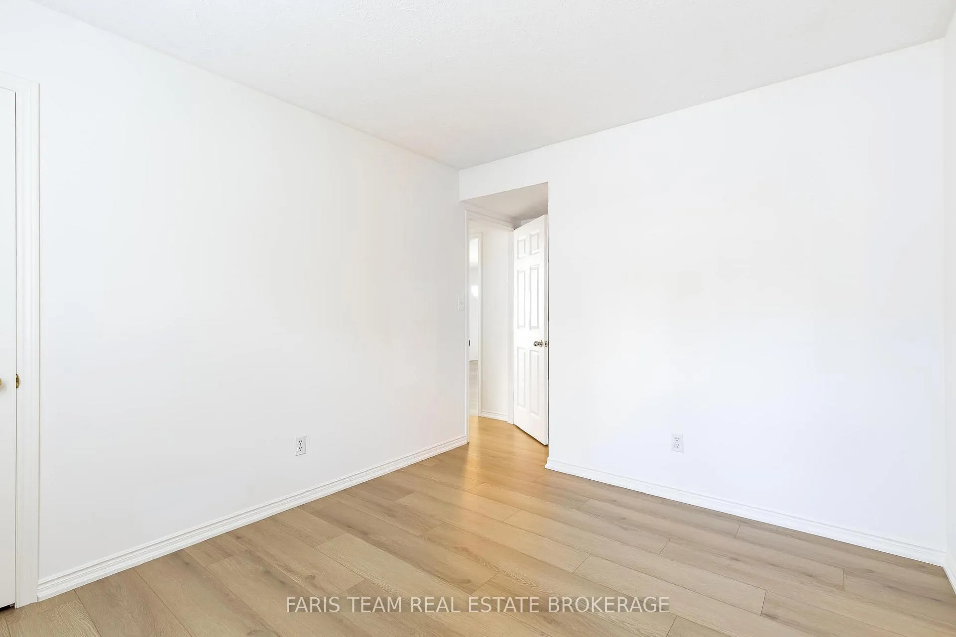 Photo 18 of Unit 101, 260 Cedarmere Road, Orillia — HOMEH