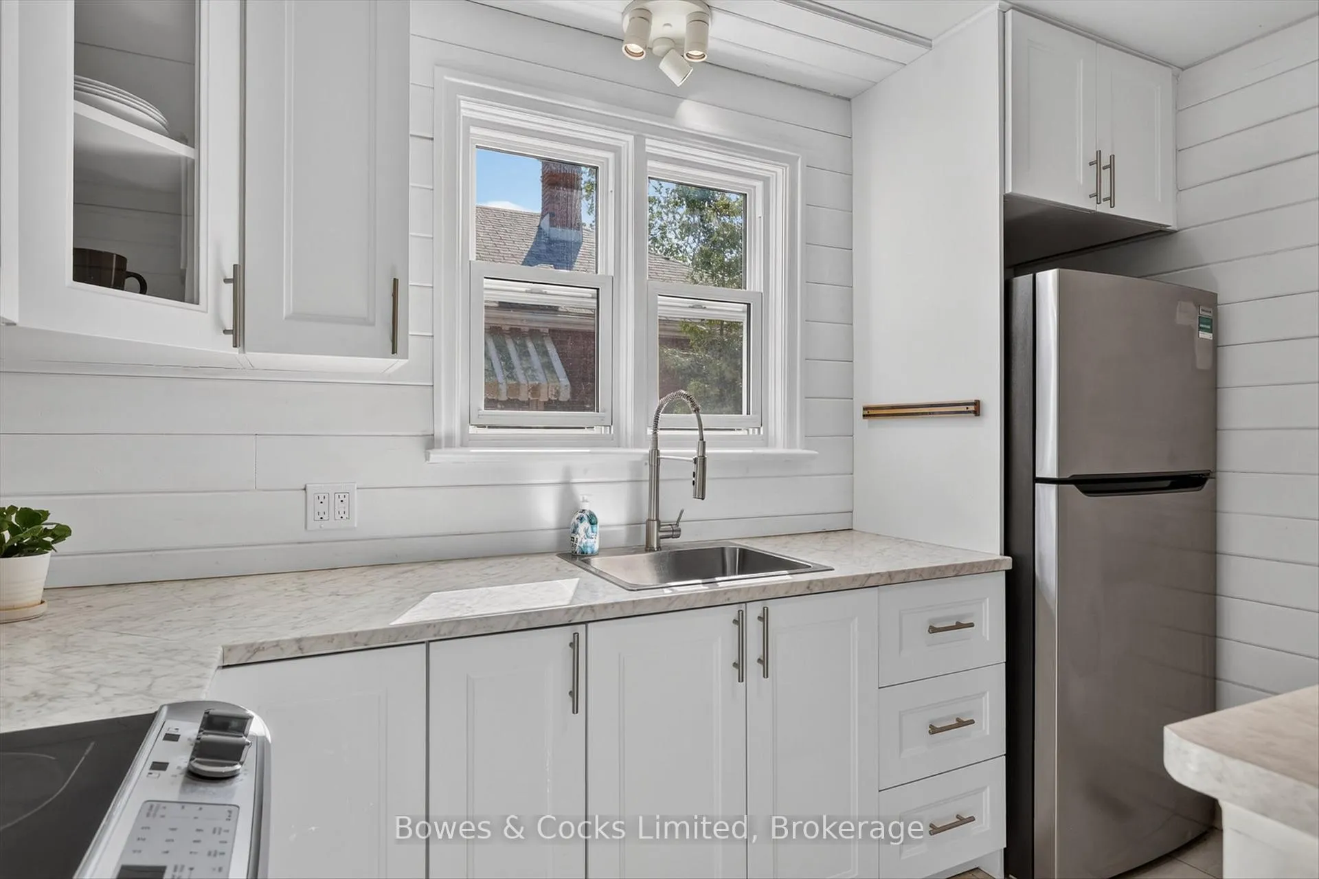 Photo 14 of 571 O'Connell Road, Peterborough, Otonabee Ward 1 — HOMEH