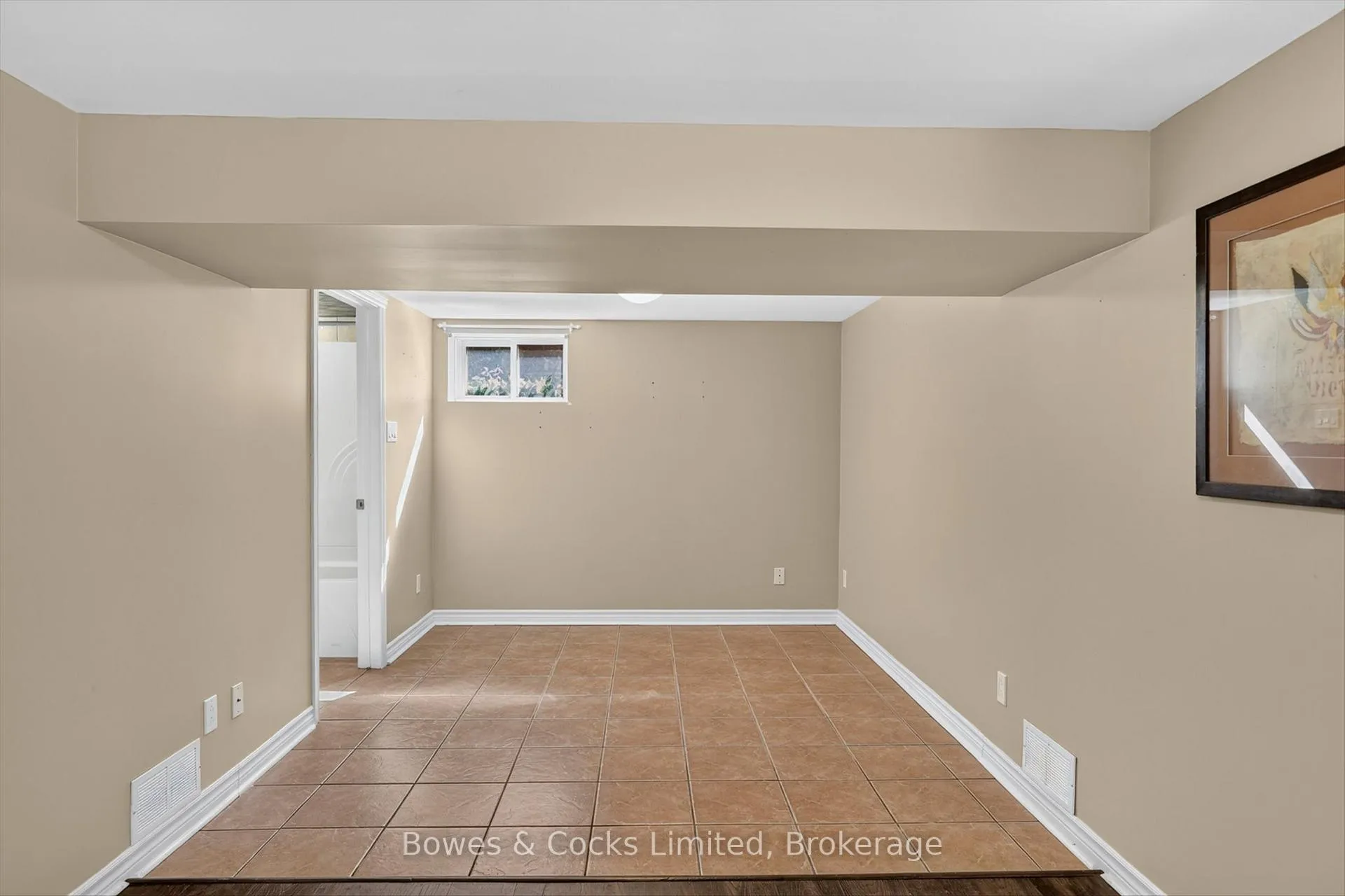 Photo 29 of 571 O'Connell Road, Peterborough, Otonabee Ward 1 — HOMEH