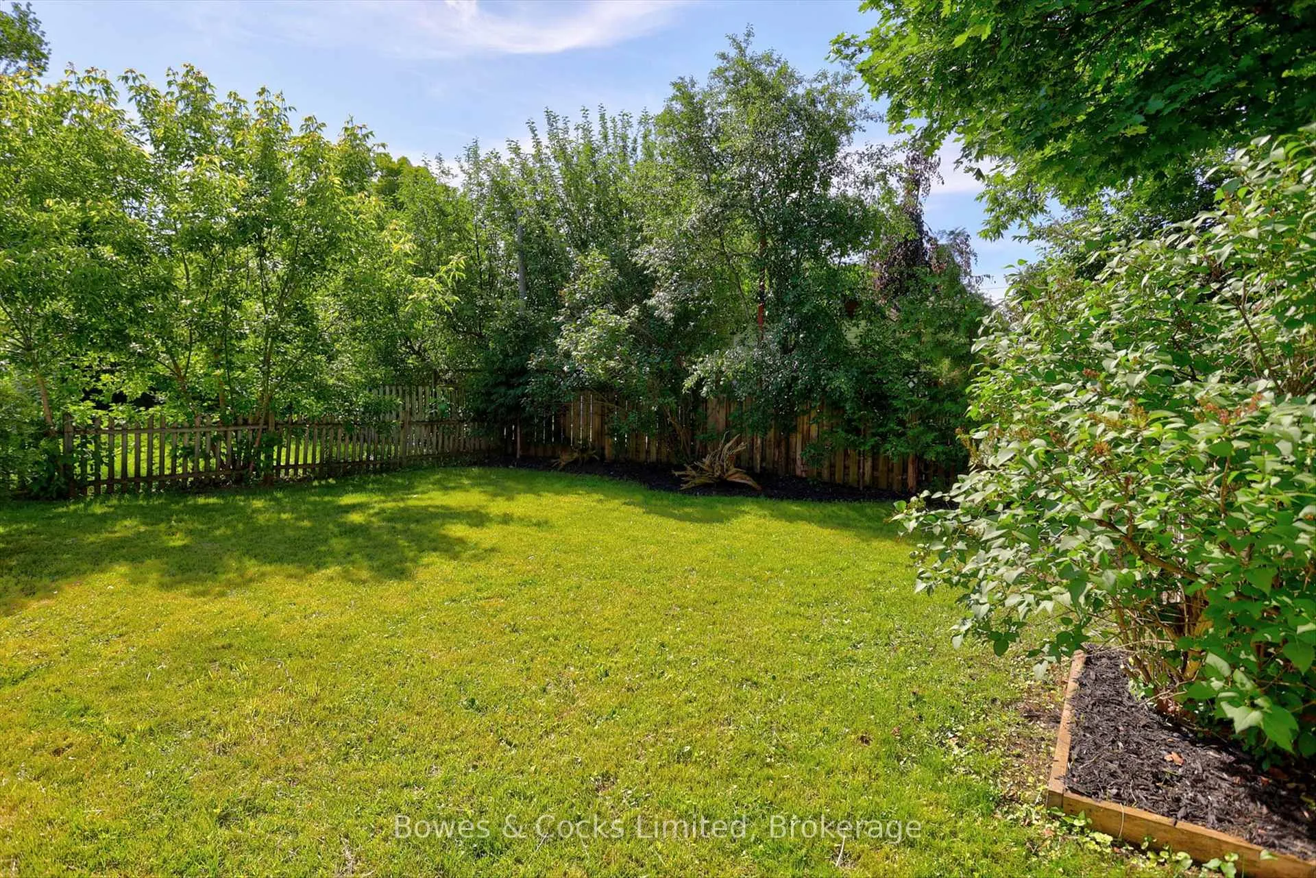 Photo 36 of 571 O'Connell Road, Peterborough, Otonabee Ward 1 — HOMEH
