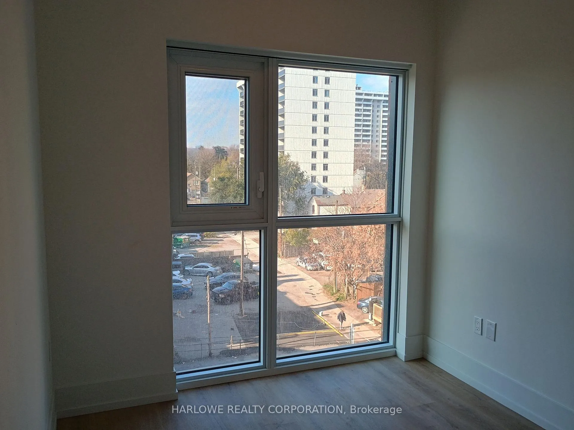Photo 5 of Unit 404, 206 King Street W, Hamilton, Central — HOMEH