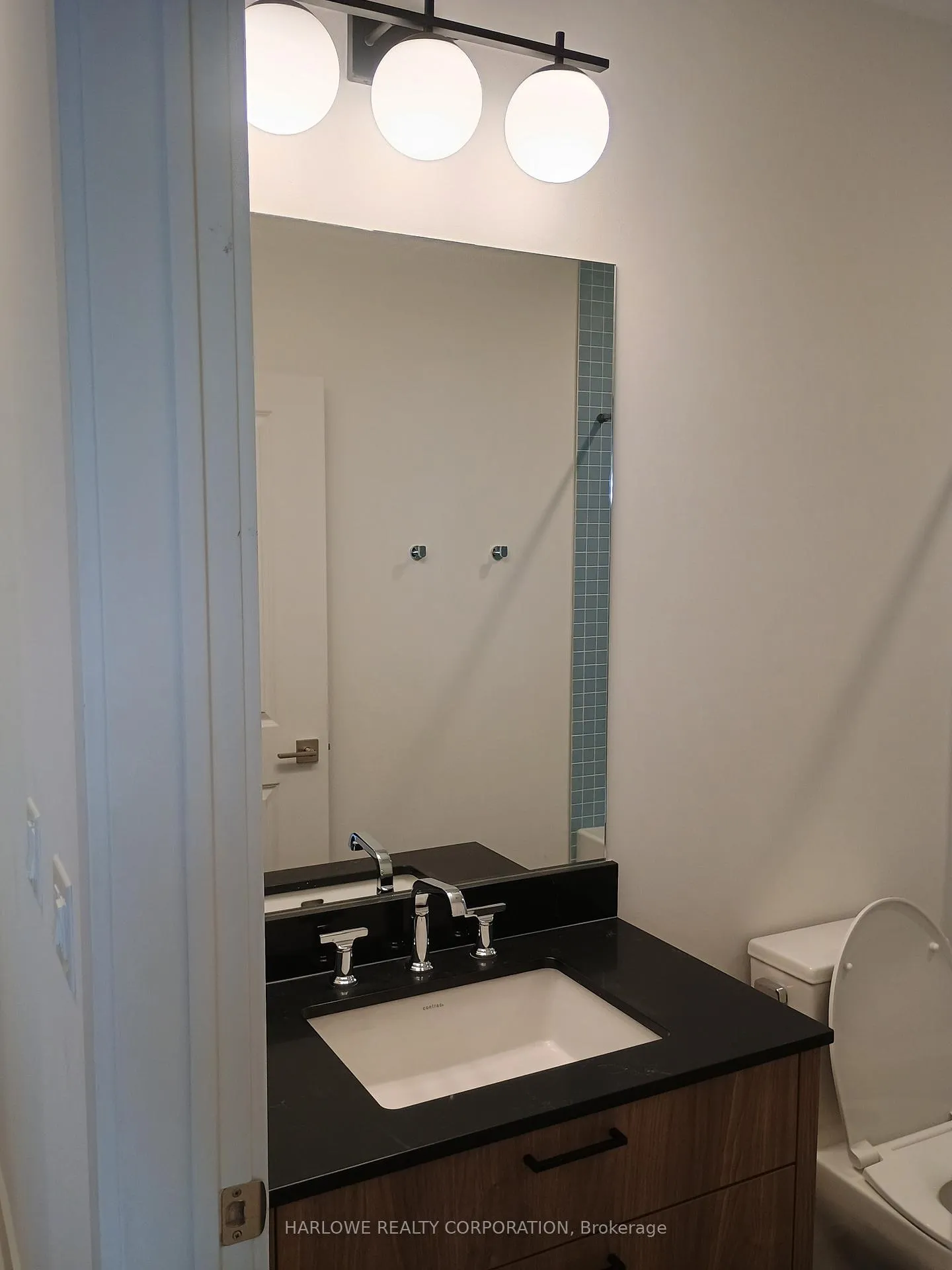 Photo 9 of Unit 404, 206 King Street W, Hamilton, Central — HOMEH