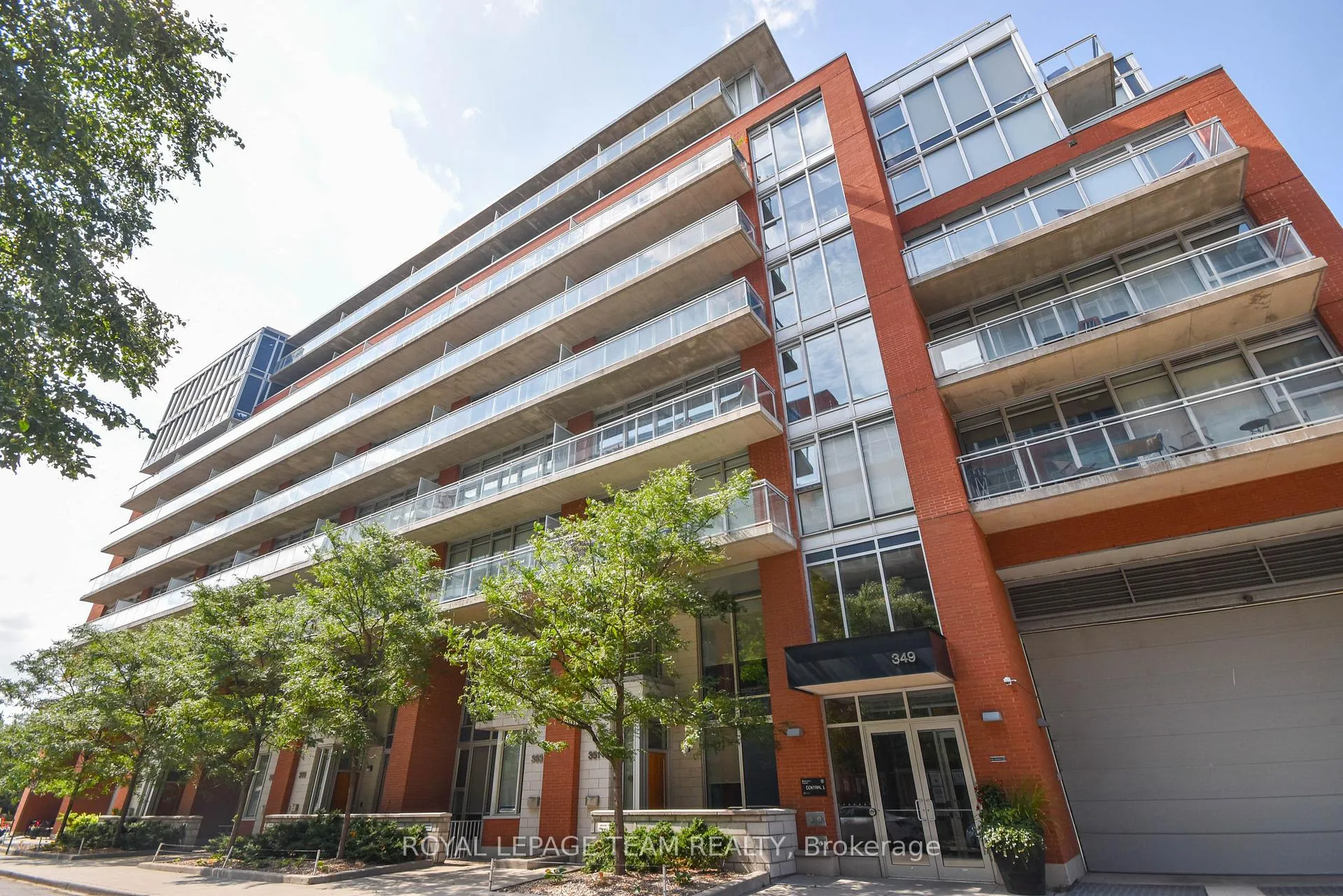 Photo of Unit 726, 349 Mcleod Street