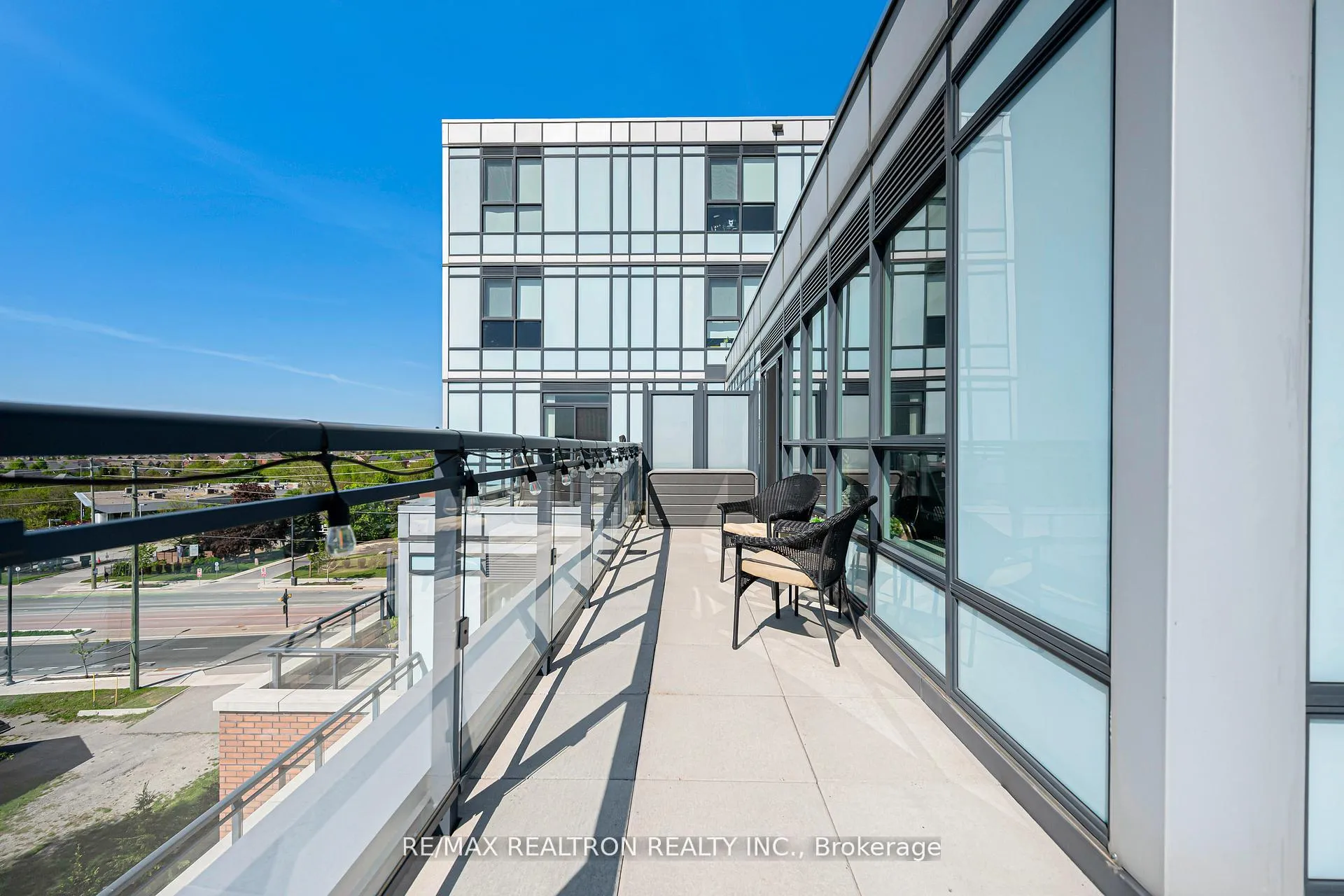 Photo 36 of Unit 708, 11611 Yonge Street, Richmond Hill, Jefferson — HOMEH