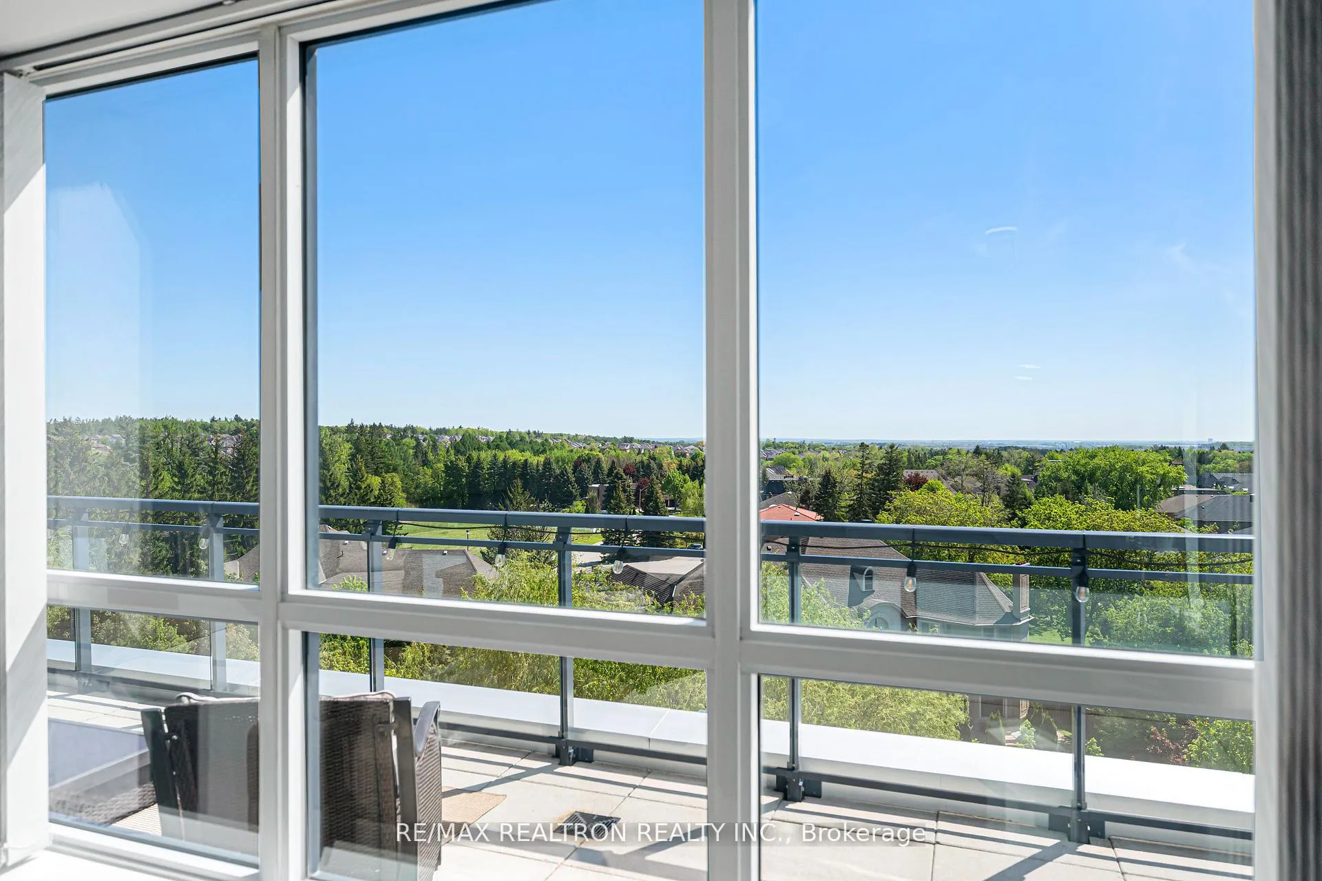 Photo 40 of Unit 708, 11611 Yonge Street, Richmond Hill, Jefferson — HOMEH