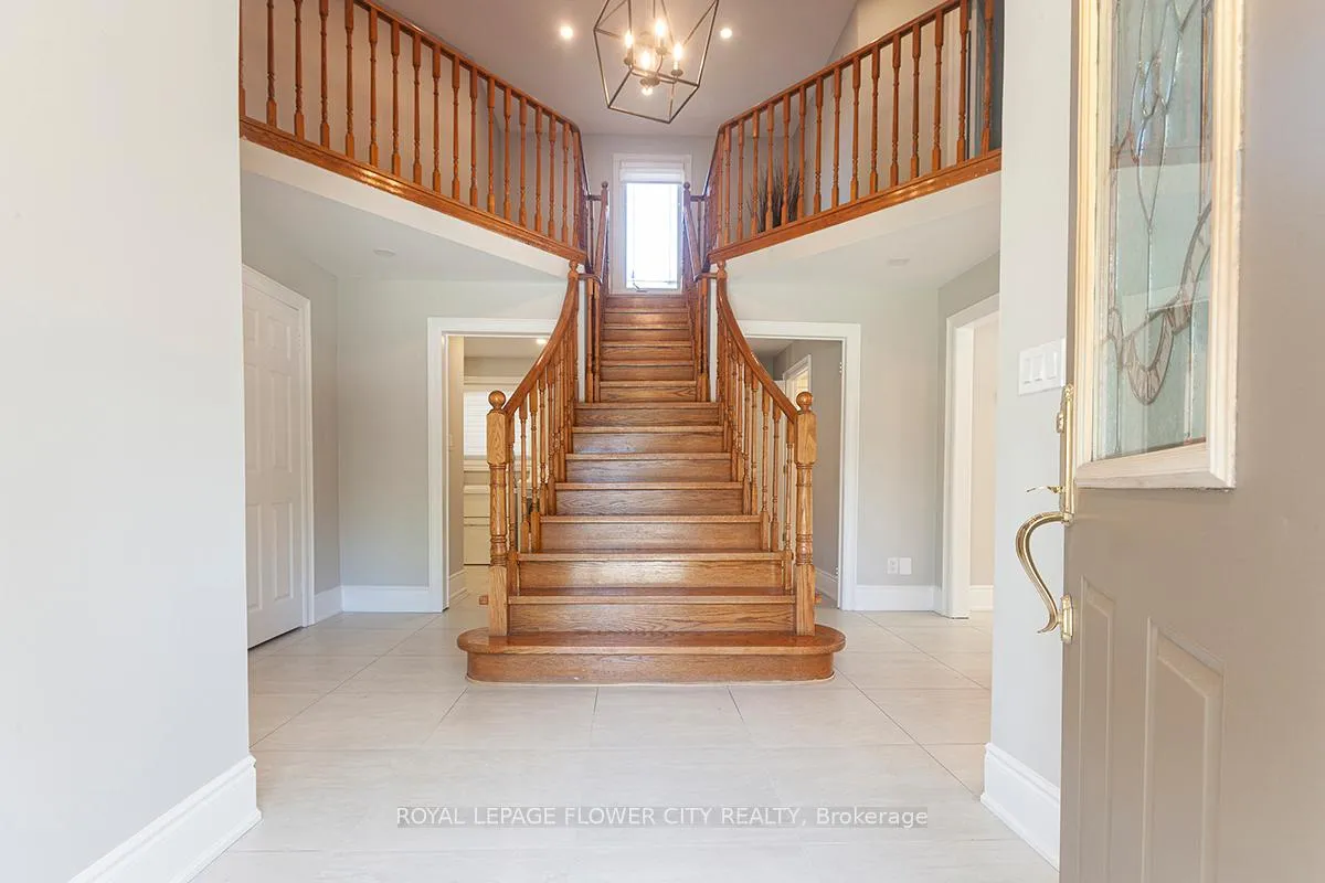Photo 10 of 1 St Michaels Crescent, Caledon, Bolton North — HOMEH
