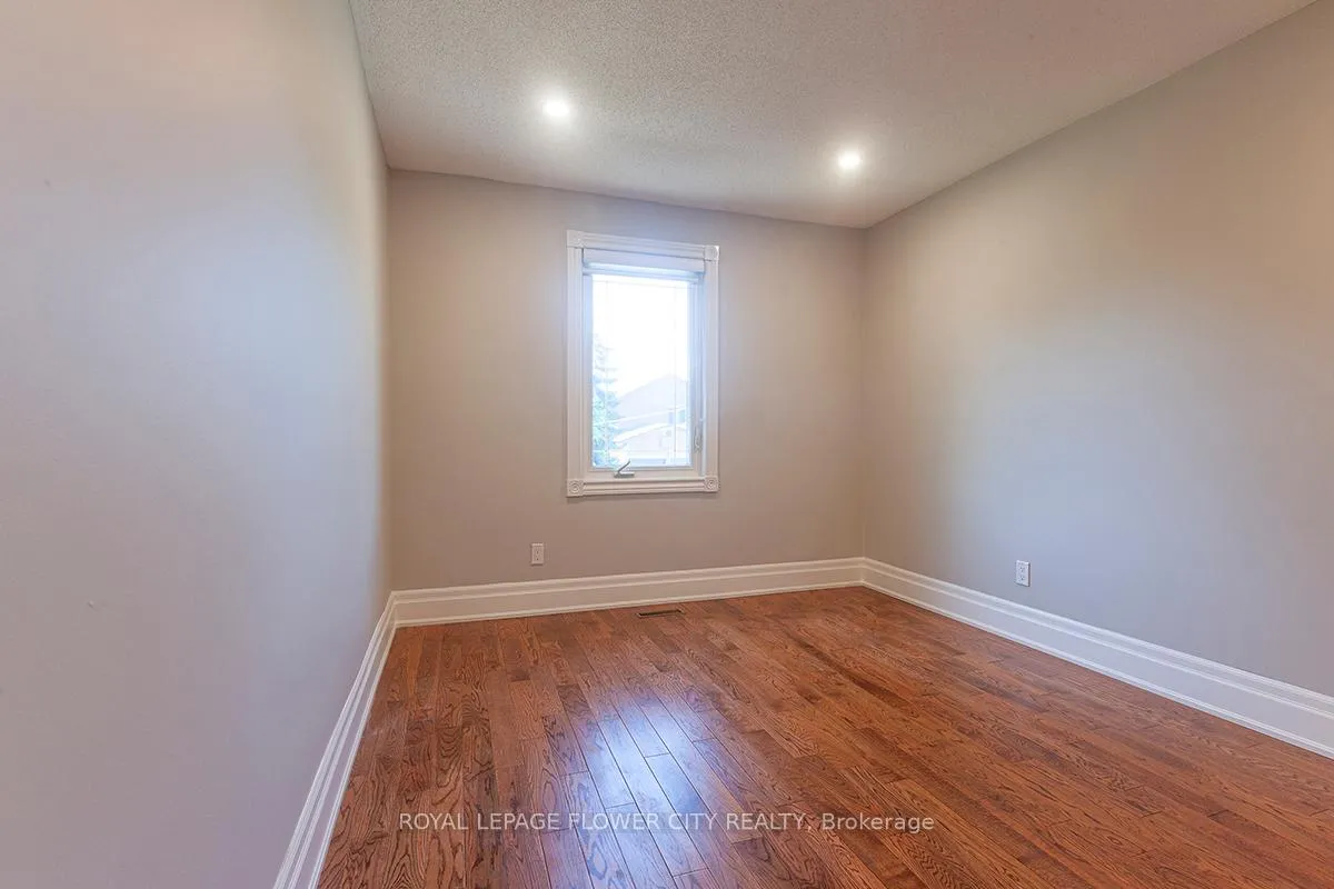 Photo 30 of 1 St Michaels Crescent, Caledon, Bolton North — HOMEH