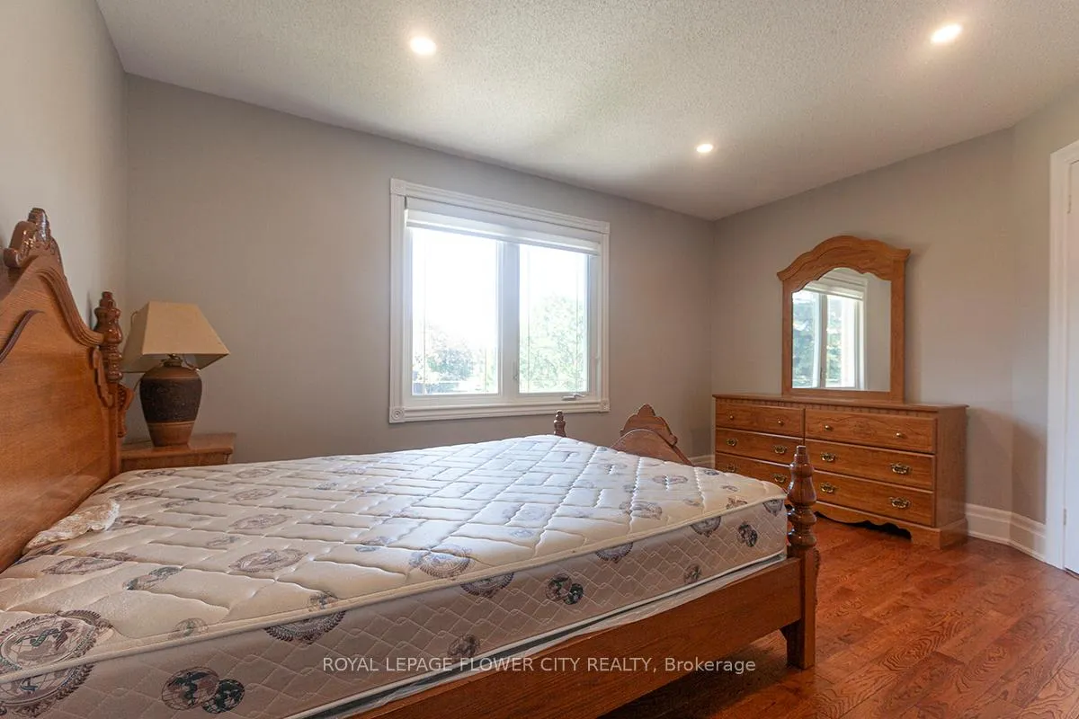 Photo 32 of 1 St Michaels Crescent, Caledon, Bolton North — HOMEH