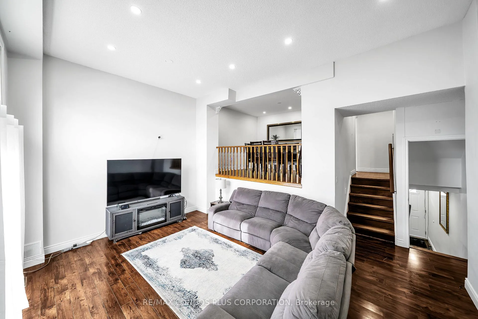 Photo 2 of Unit 39, 222 Pearson Street, Oshawa, O'Neill — HOMEH