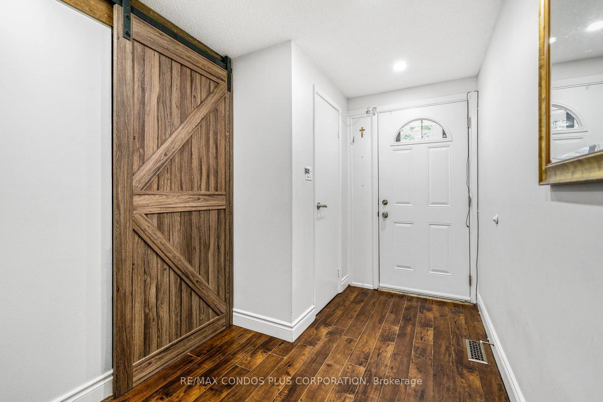 Photo 5 of Unit 39, 222 Pearson Street, Oshawa, O'Neill — HOMEH
