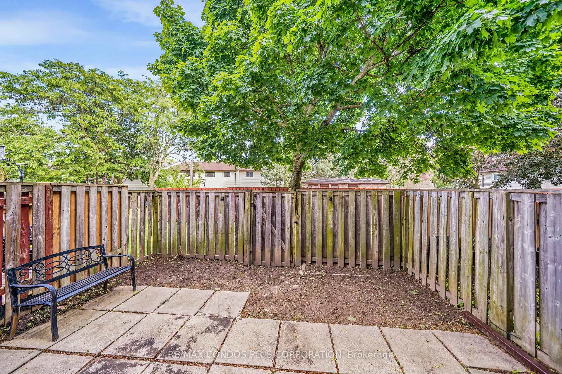 Photo 39 of Unit 39, 222 Pearson Street, Oshawa, O'Neill — HOMEH