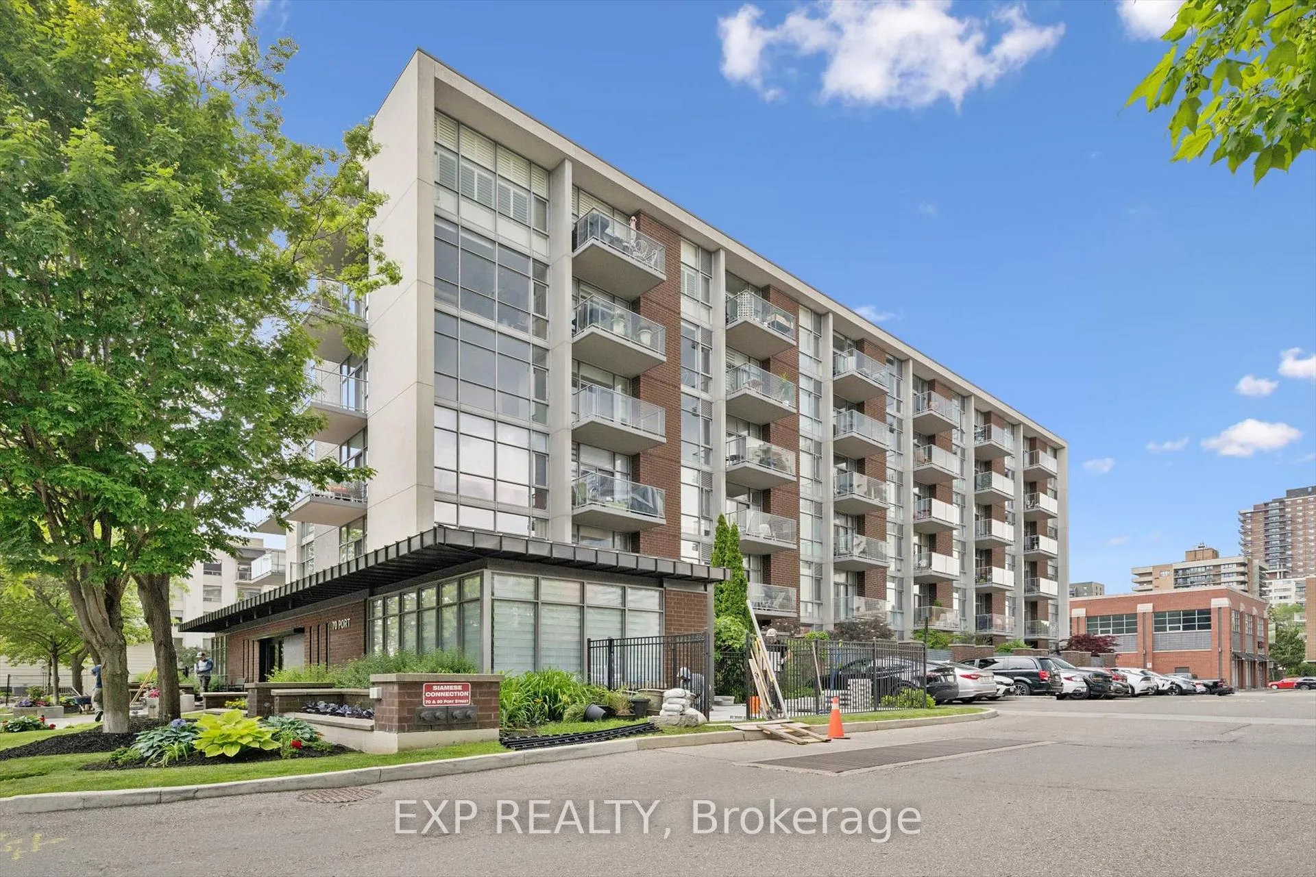 Photo 2 of Unit 607, 70 Port Street E, Mississauga, Port Credit — HOMEH