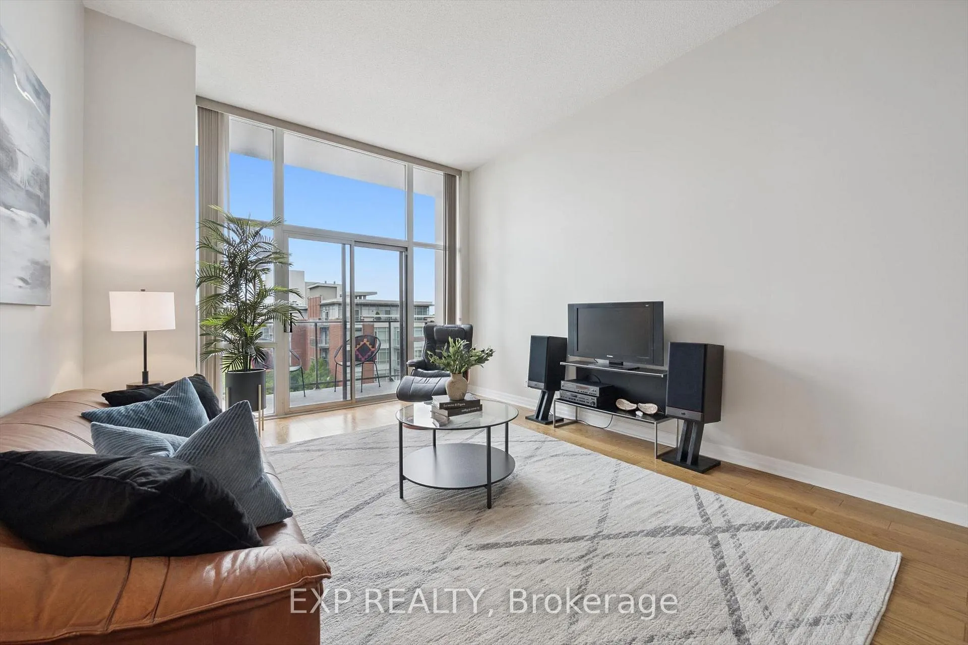 Photo 15 of Unit 607, 70 Port Street E, Mississauga, Port Credit — HOMEH
