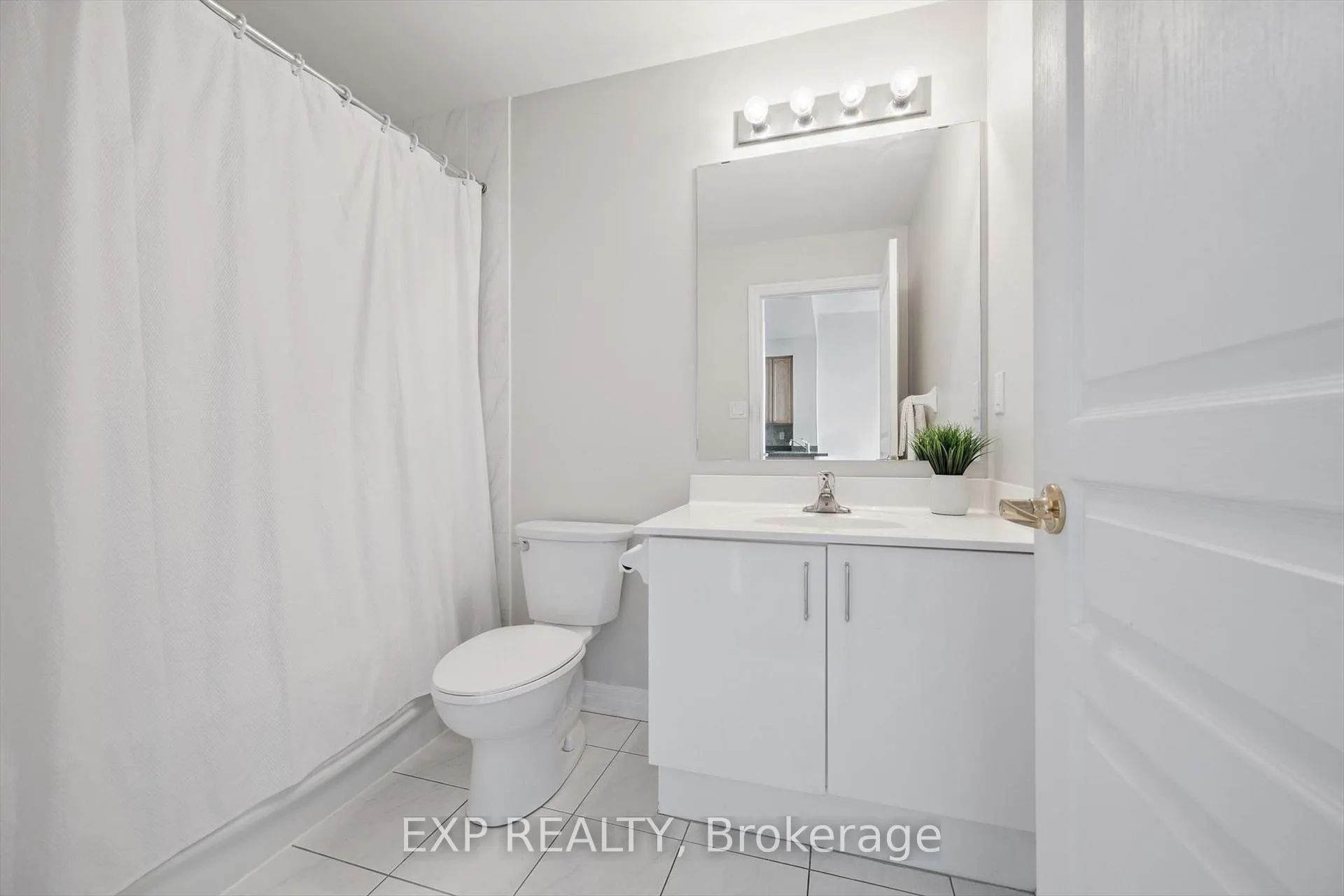 Photo 20 of Unit 607, 70 Port Street E, Mississauga, Port Credit — HOMEH