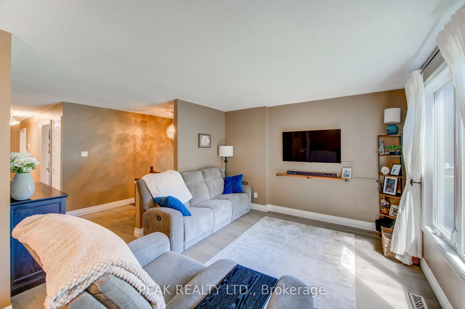 Photo 10 of 155 Huron Street, Zorra, Embro — HOMEH