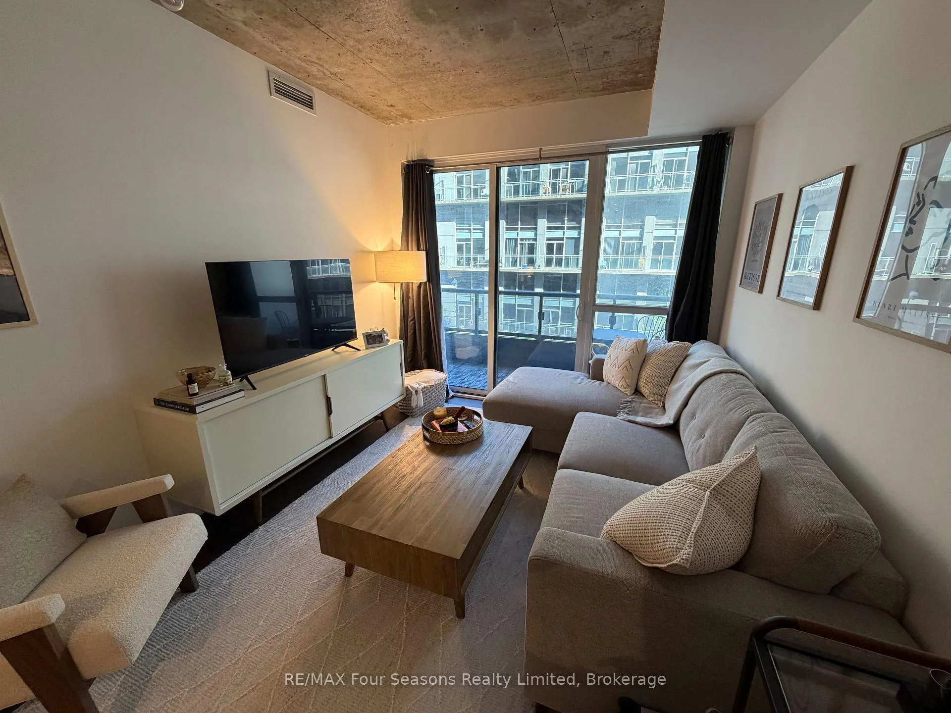 Photo 3 of Unit 325, 1030 King Street W, Toronto, Niagara — HOMEH