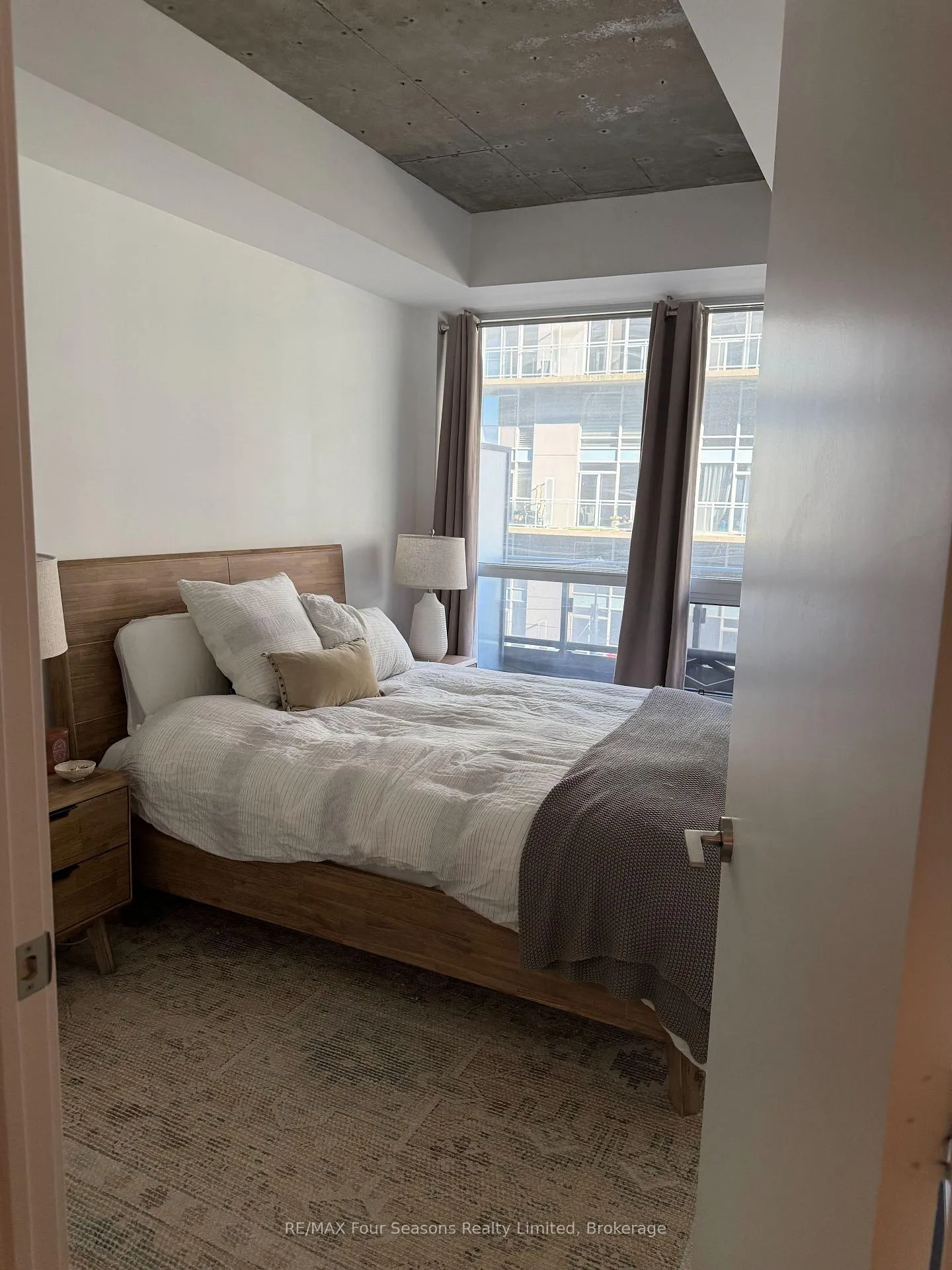Photo 7 of Unit 325, 1030 King Street W, Toronto, Niagara — HOMEH