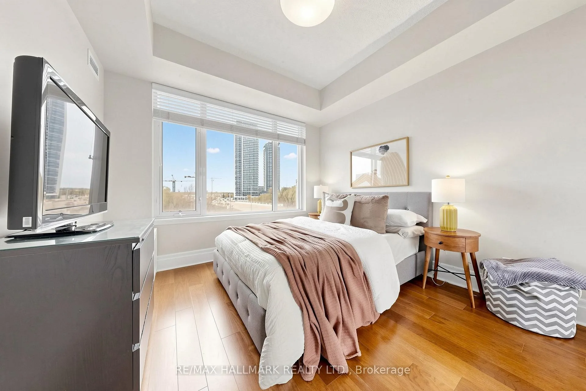 Photo 25 of Unit 203, 151 Upper Duke Crescent, Markham, Unionville — HOMEH