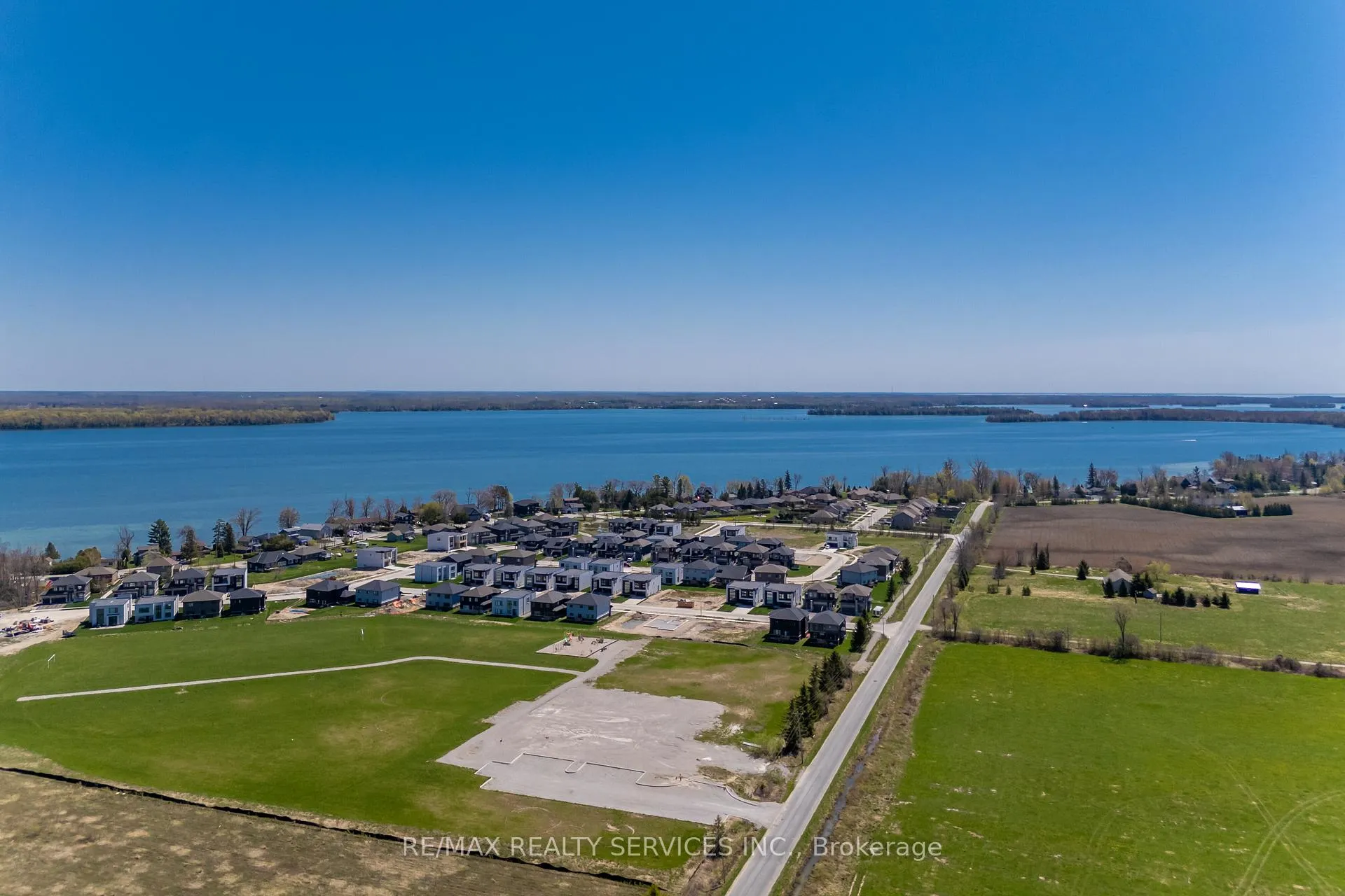 Photo 3 of 3700 Quayside Drive, Severn, West Shore — HOMEH
