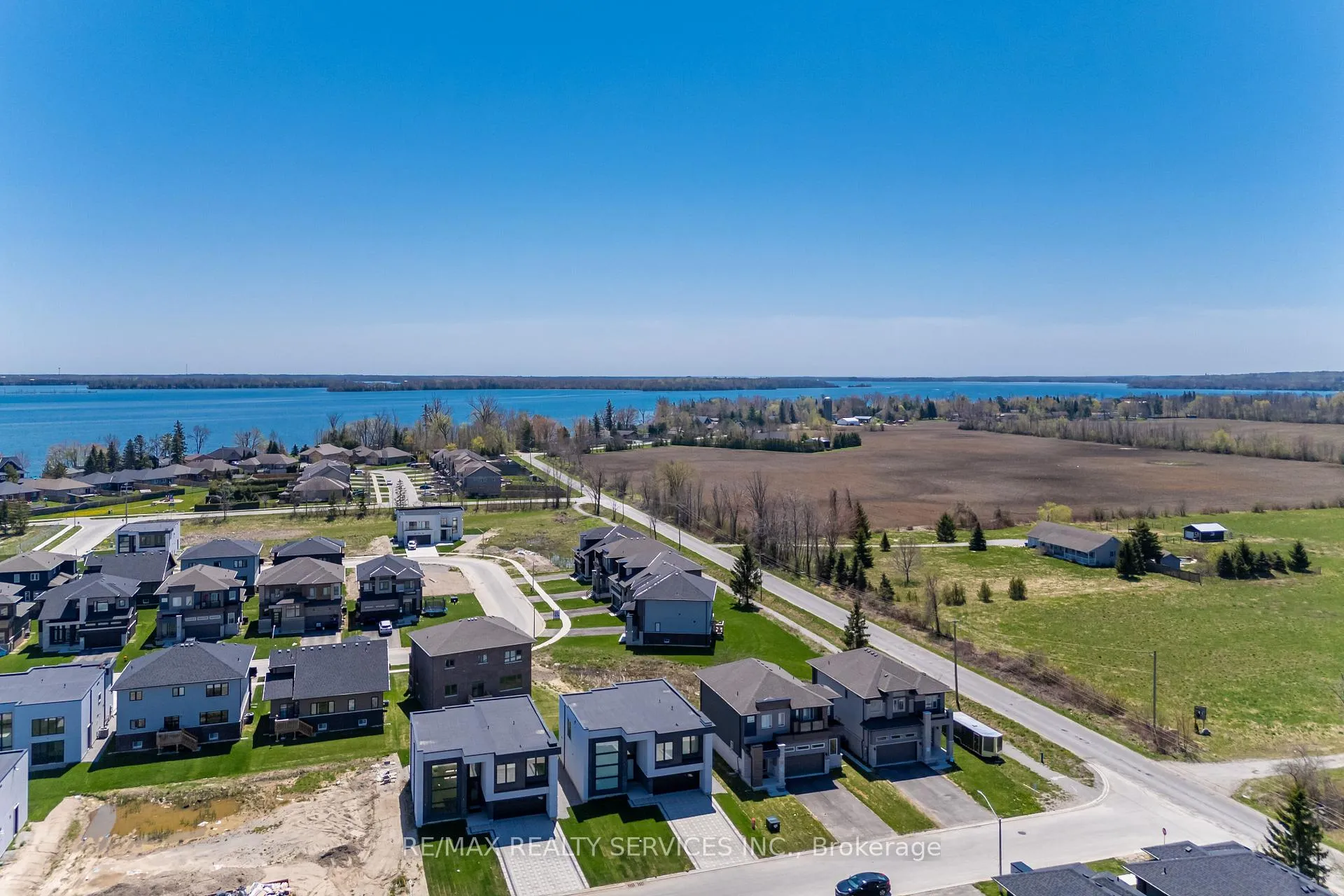 Photo 4 of 3700 Quayside Drive, Severn, West Shore — HOMEH