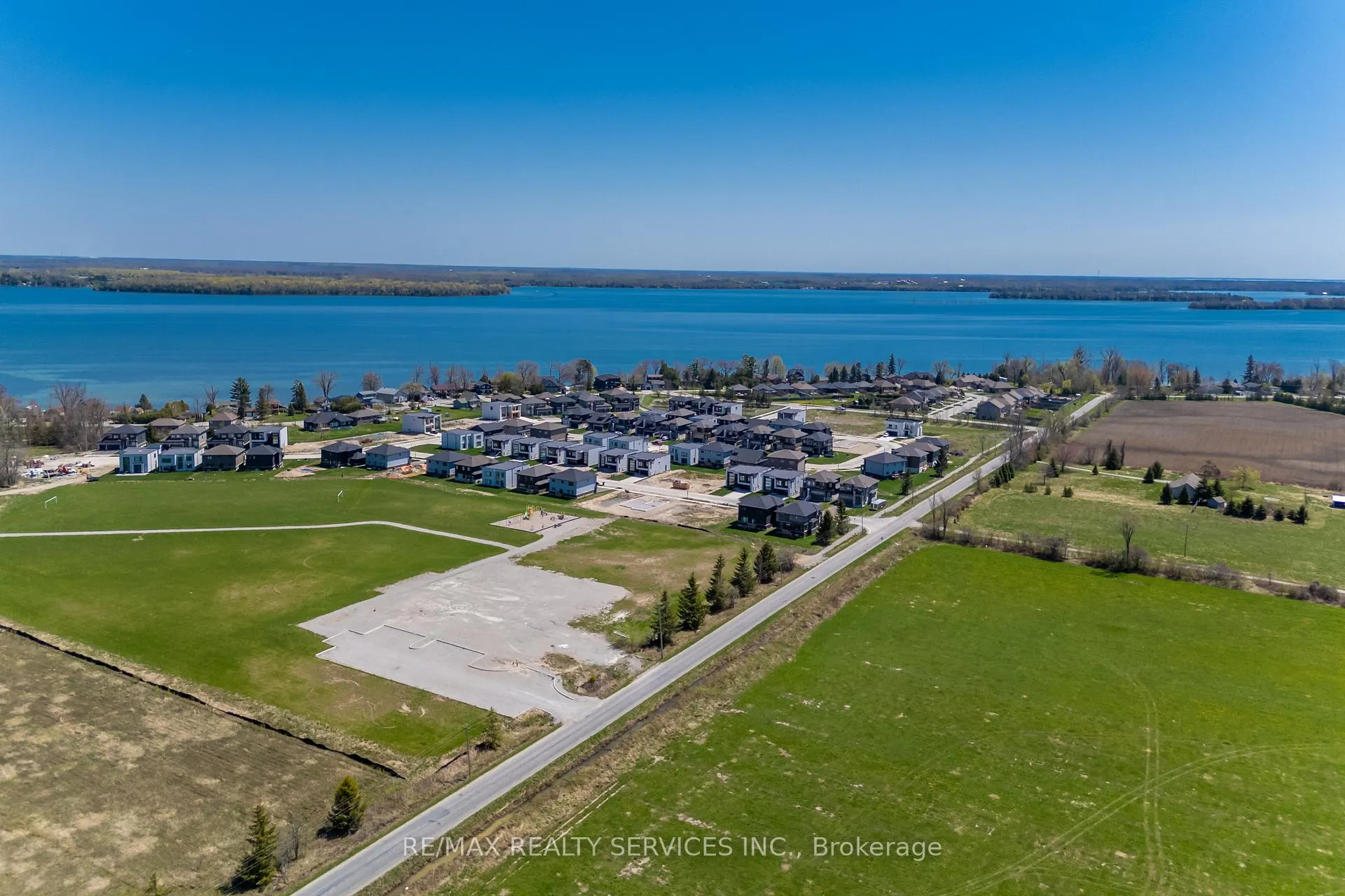 Photo 10 of 3700 Quayside Drive, Severn, West Shore — HOMEH