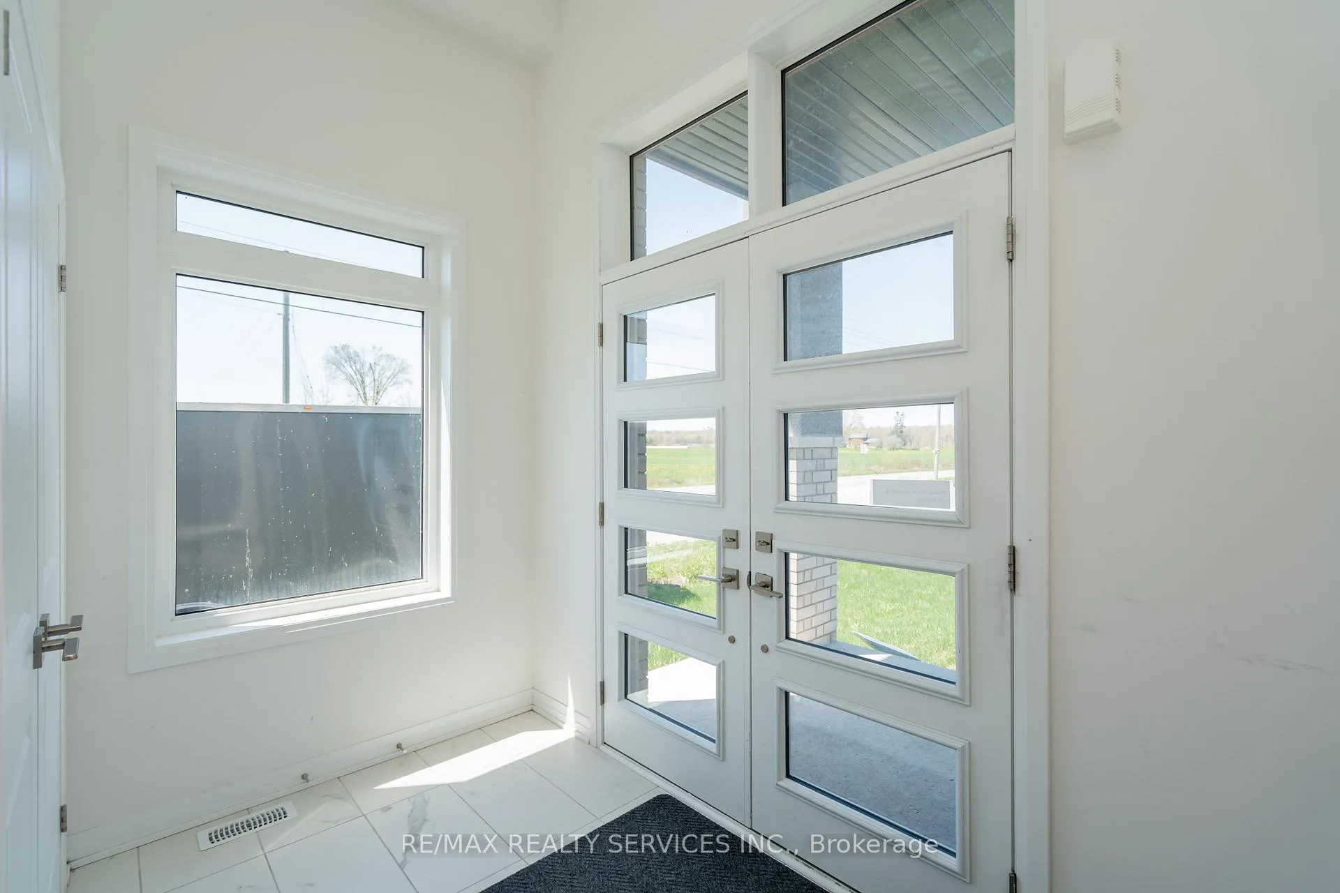 Photo 17 of 3700 Quayside Drive, Severn, West Shore — HOMEH