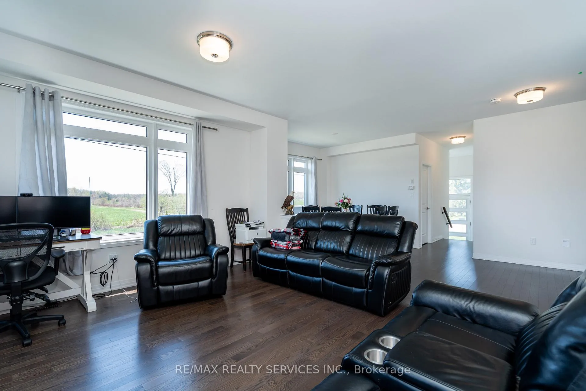 Photo 25 of 3700 Quayside Drive, Severn, West Shore — HOMEH
