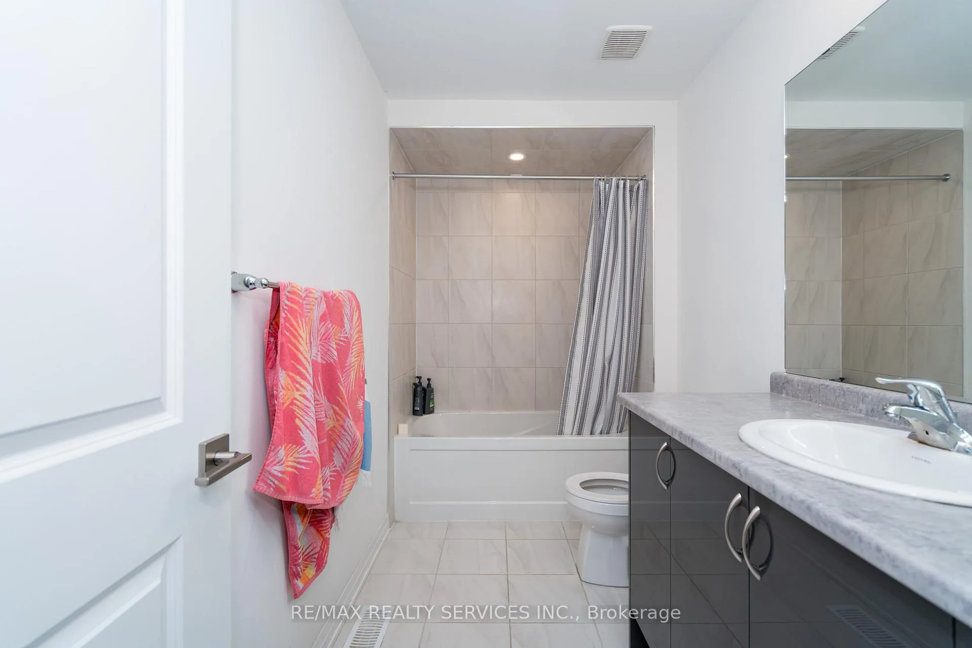 Photo 39 of 3700 Quayside Drive, Severn, West Shore — HOMEH