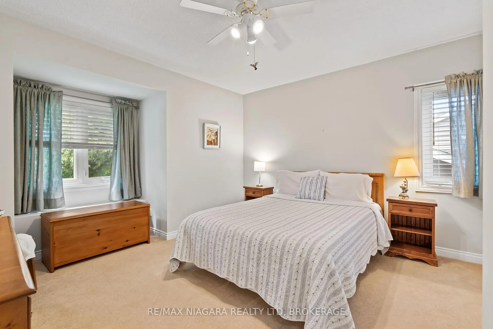 Photo 27 of 15 Deerpark Crescent N, Brampton, Brampton West — HOMEH