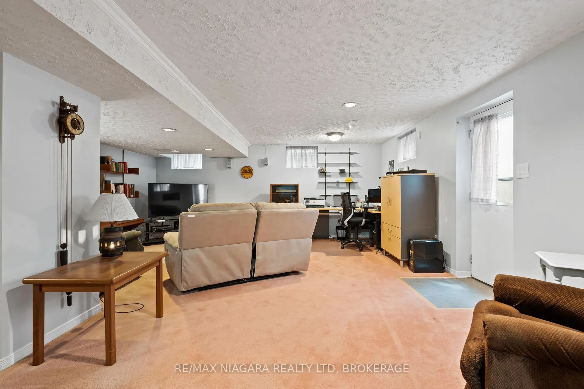 Photo 30 of 15 Deerpark Crescent N, Brampton, Brampton West — HOMEH