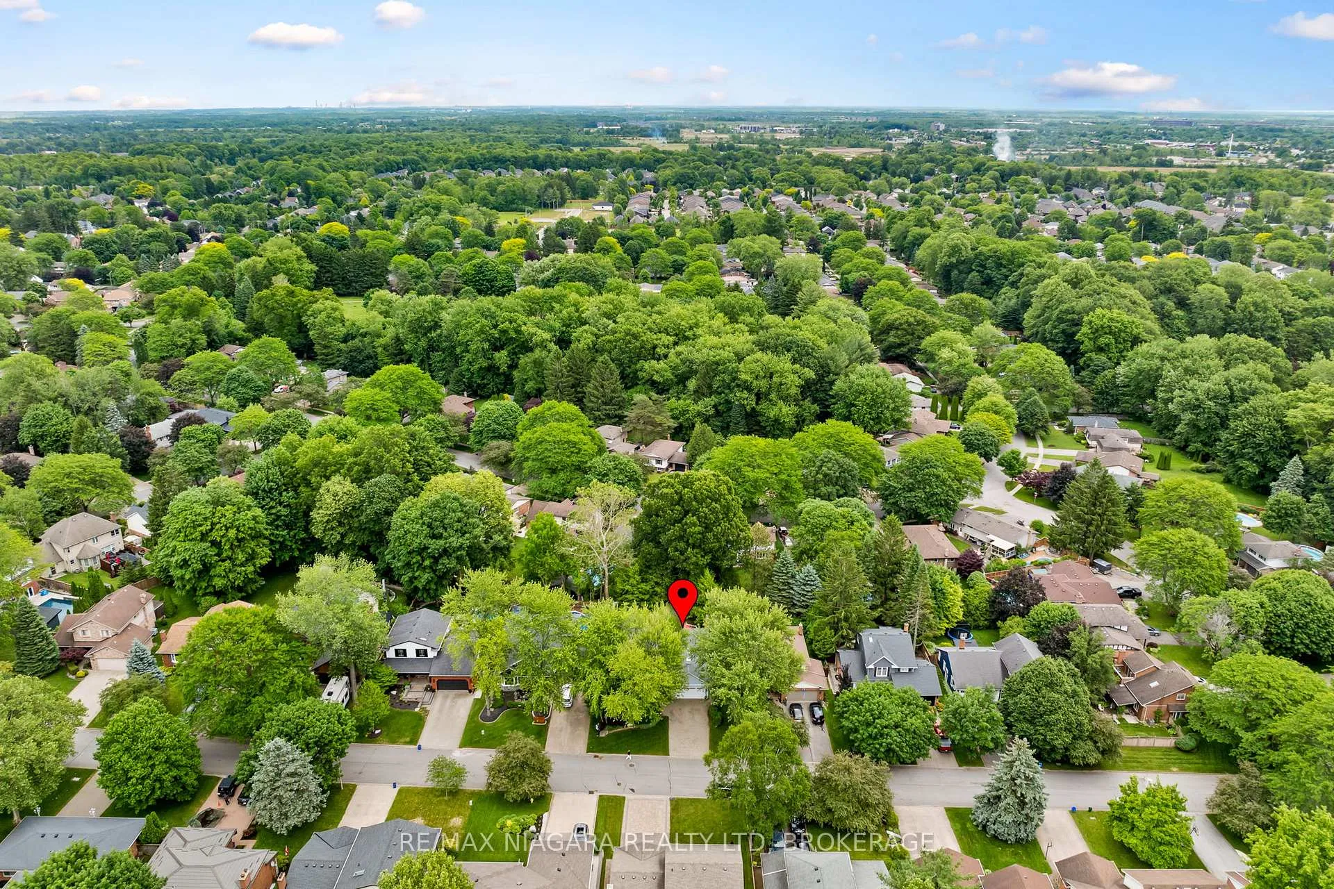 Photo 45 of 15 Deerpark Crescent N, Brampton, Brampton West — HOMEH