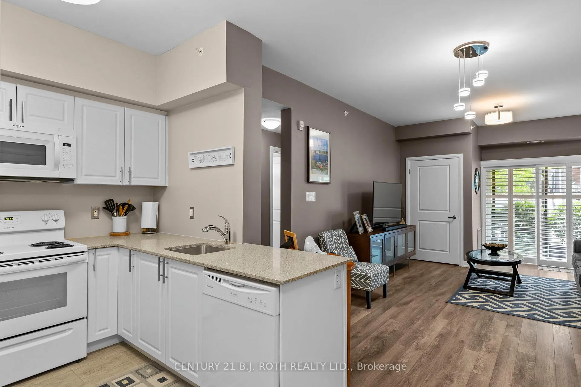 Photo 8 of Unit 107, 300 Essa Road, Barrie, 400 West — HOMEH