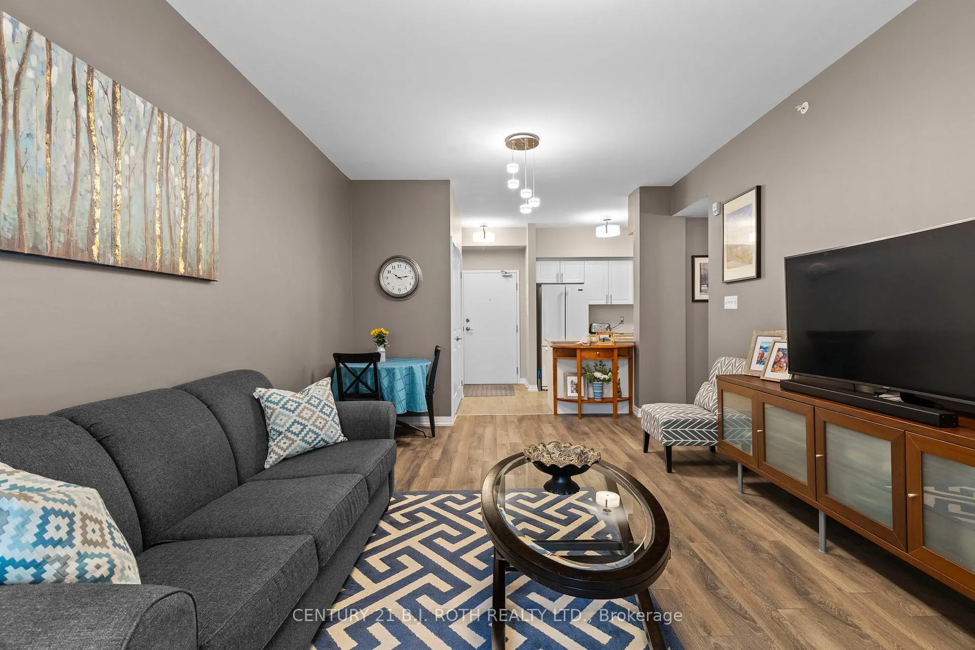 Photo 12 of Unit 107, 300 Essa Road, Barrie, 400 West — HOMEH