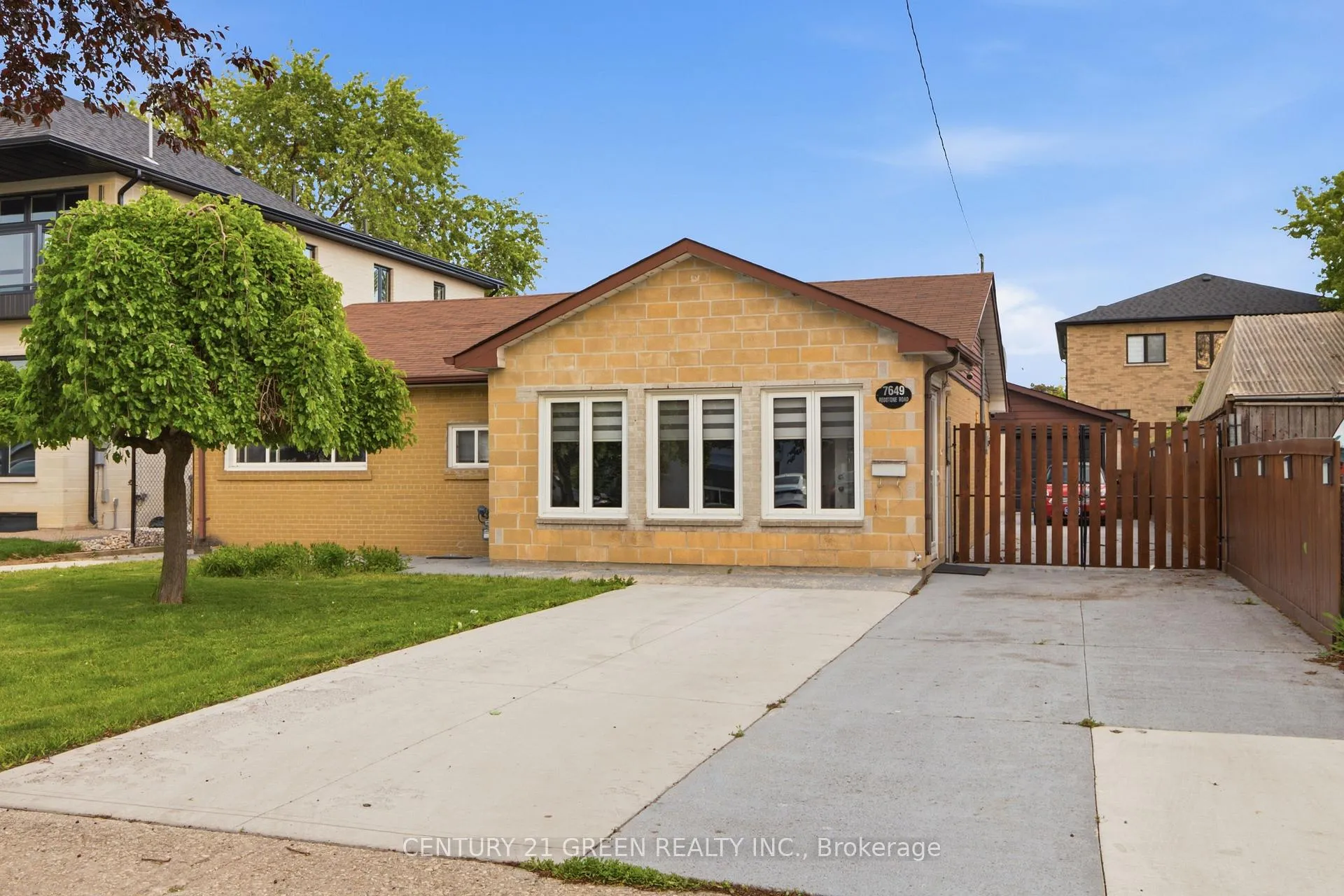 Photo 1 of 7649 Redstone Road, Mississauga, Malton — HOMEH