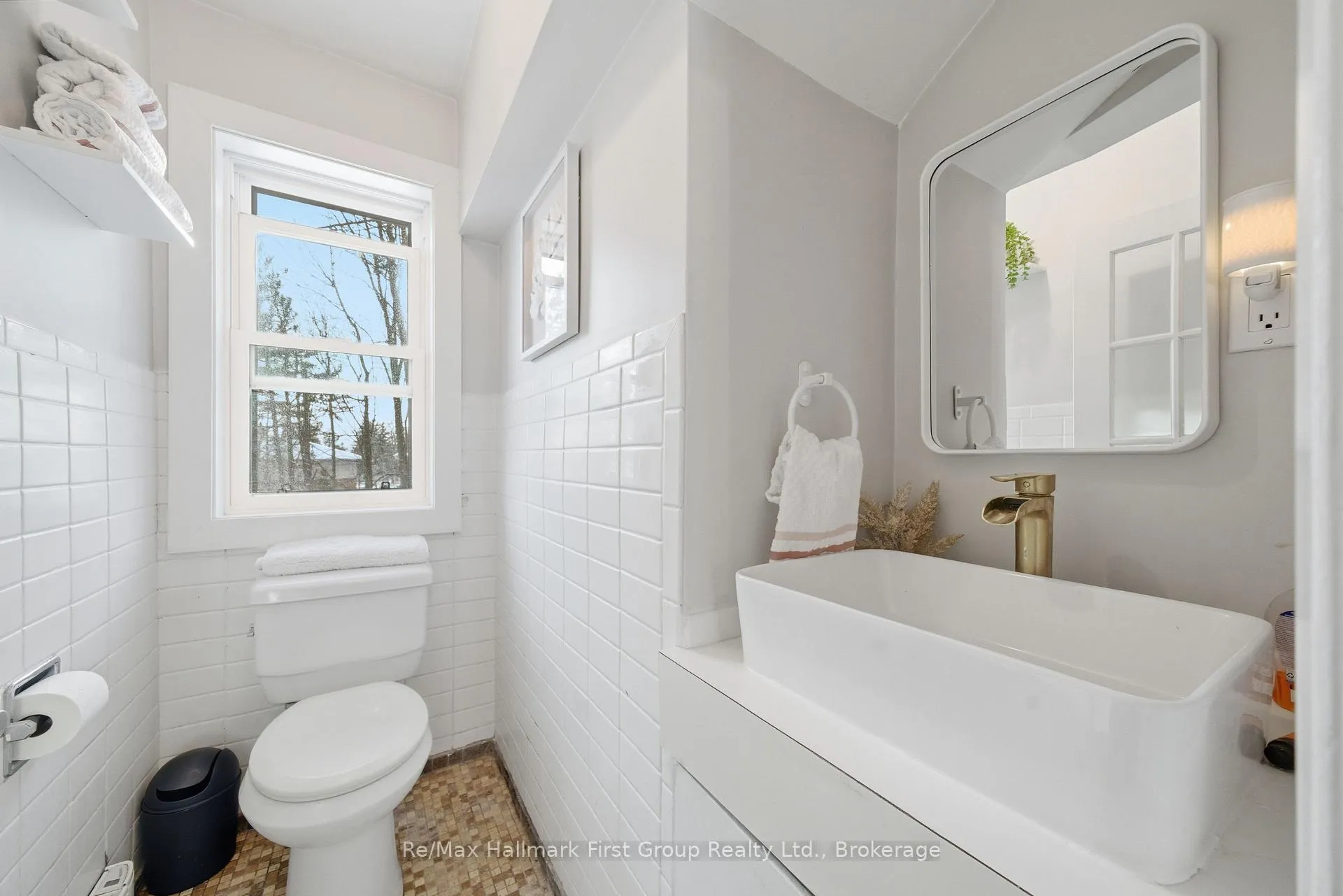 Photo 24 of 41 Freeman Drive, Port Hope — HOMEH