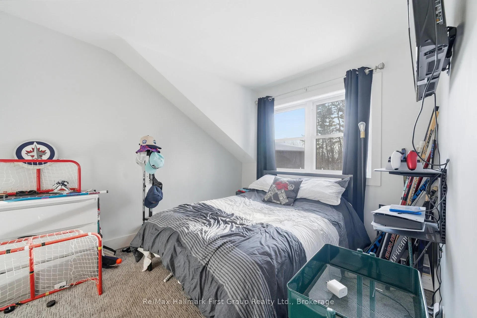 Photo 27 of 41 Freeman Drive, Port Hope — HOMEH