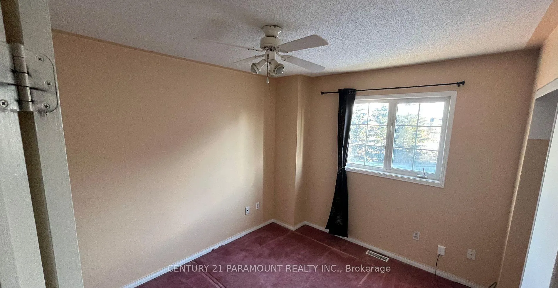 Photo 14 of 34 Jewel Crescent, Brampton, Sandringham-Wellington — HOMEH