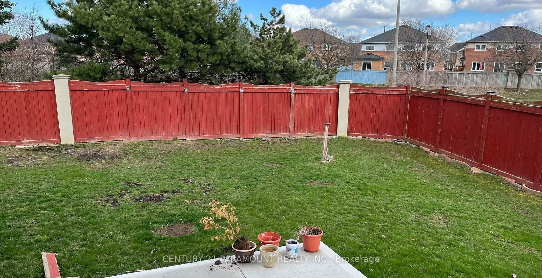 Photo 19 of 34 Jewel Crescent, Brampton, Sandringham-Wellington — HOMEH