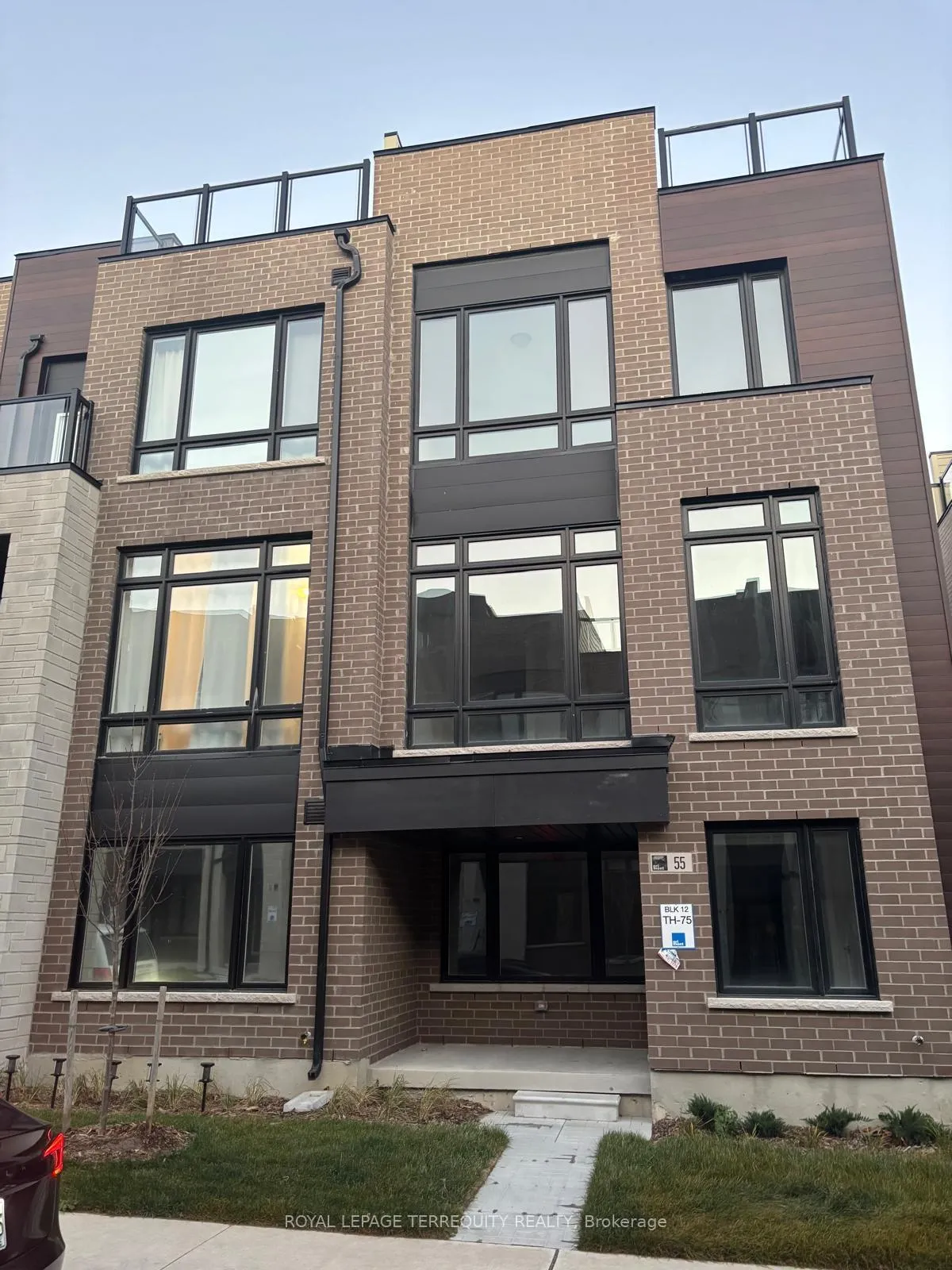 Front of 55 Ingersoll Lane