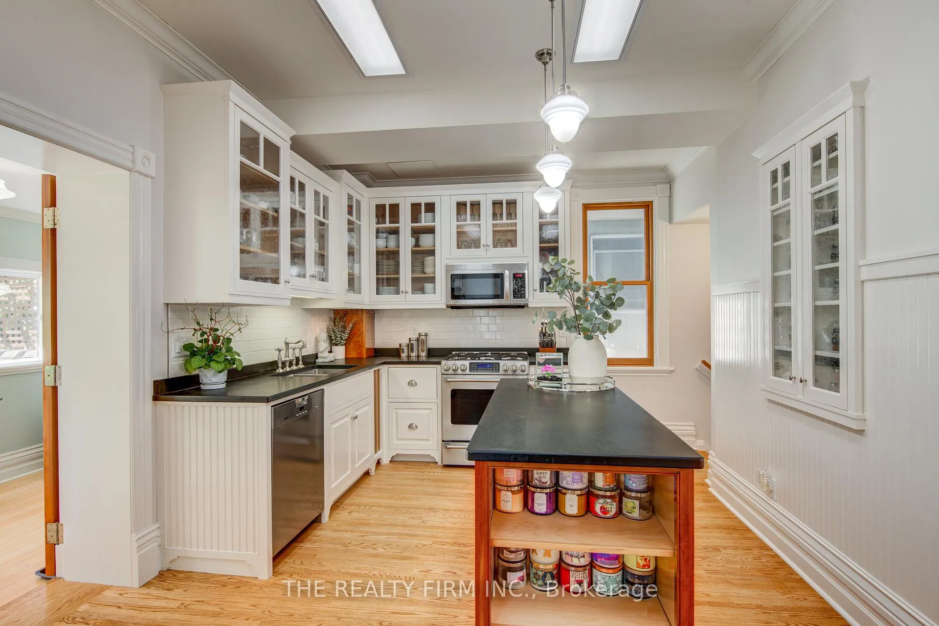 Photo 13 of 41 Askin Street, London, South F — HOMEH