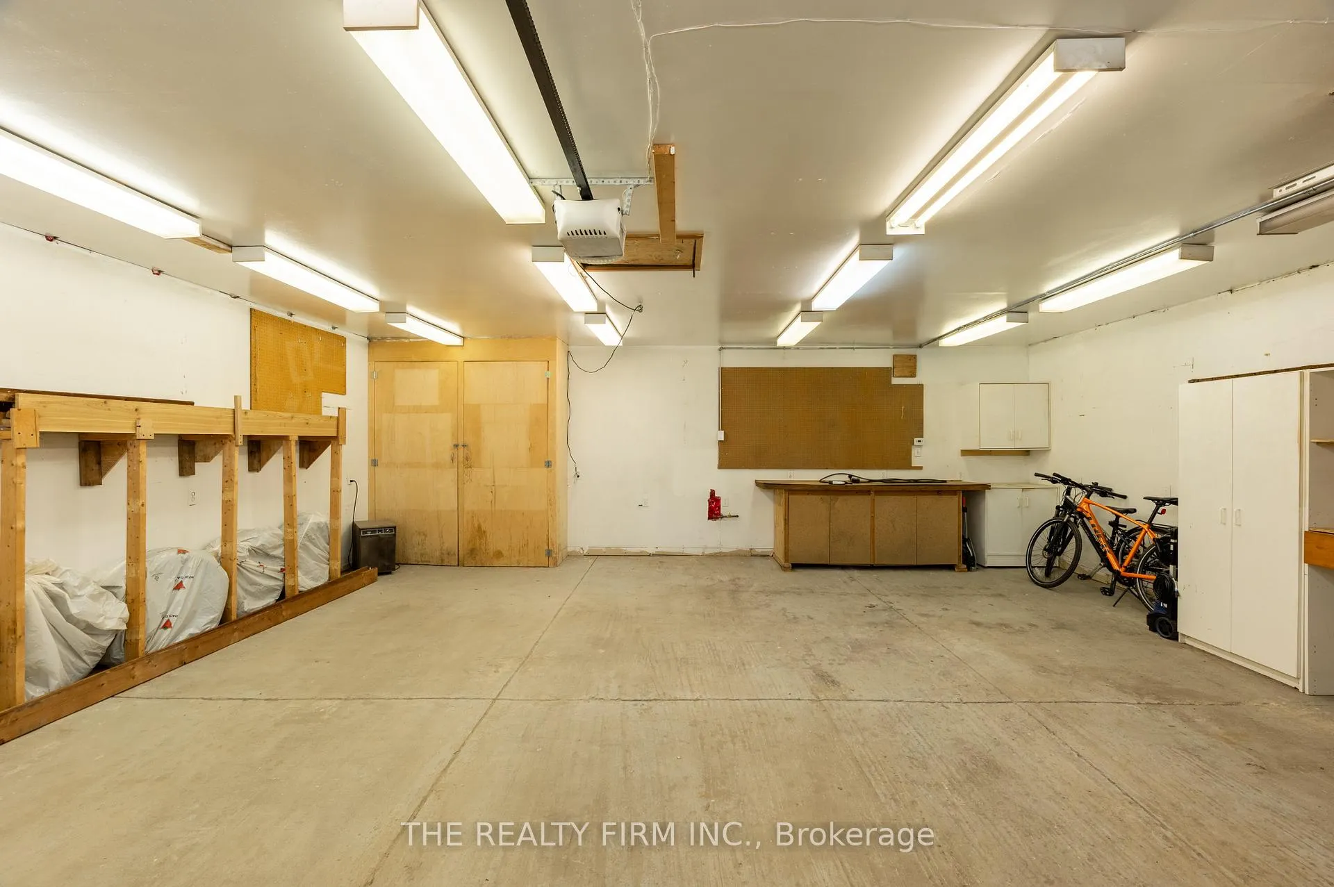 Photo 39 of 41 Askin Street, London, South F — HOMEH